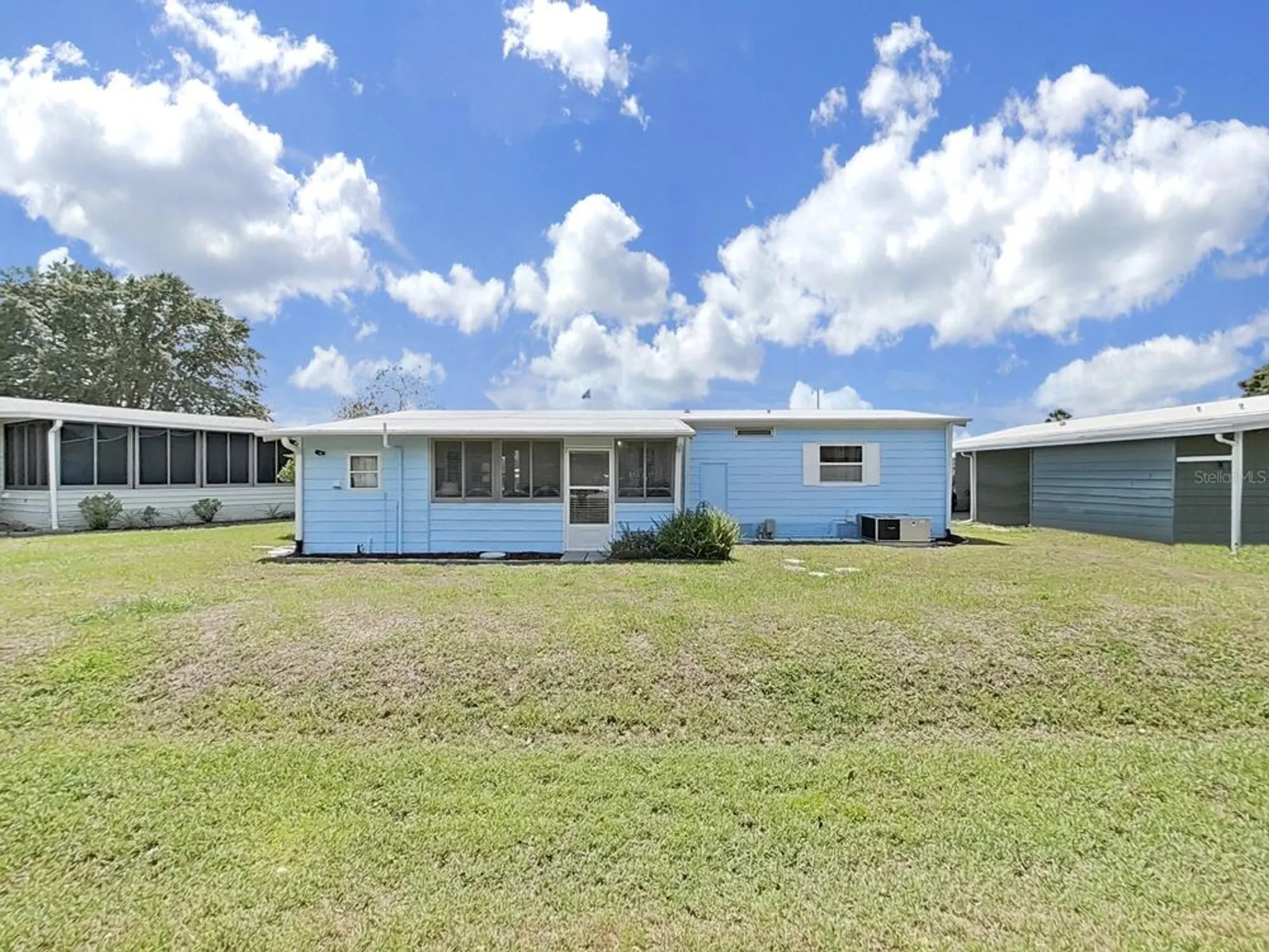 Property Slideshow image 6 of 48 | 4859 foxwood blvd, Lakeland, FL, 33810