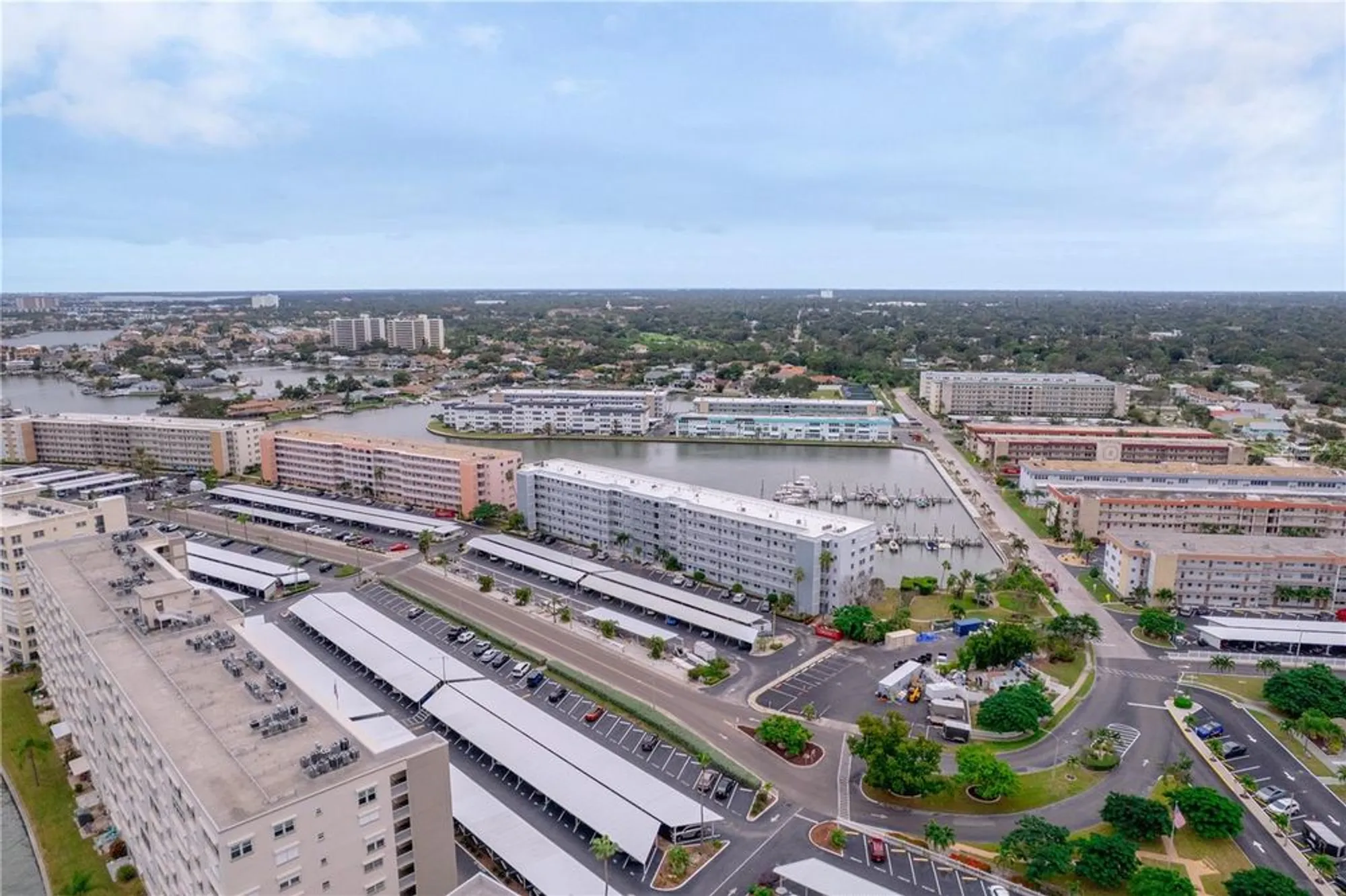 Property Slideshow image 22 of 30 | 5925 shore blvd 606, Gulfport, FL, 33707