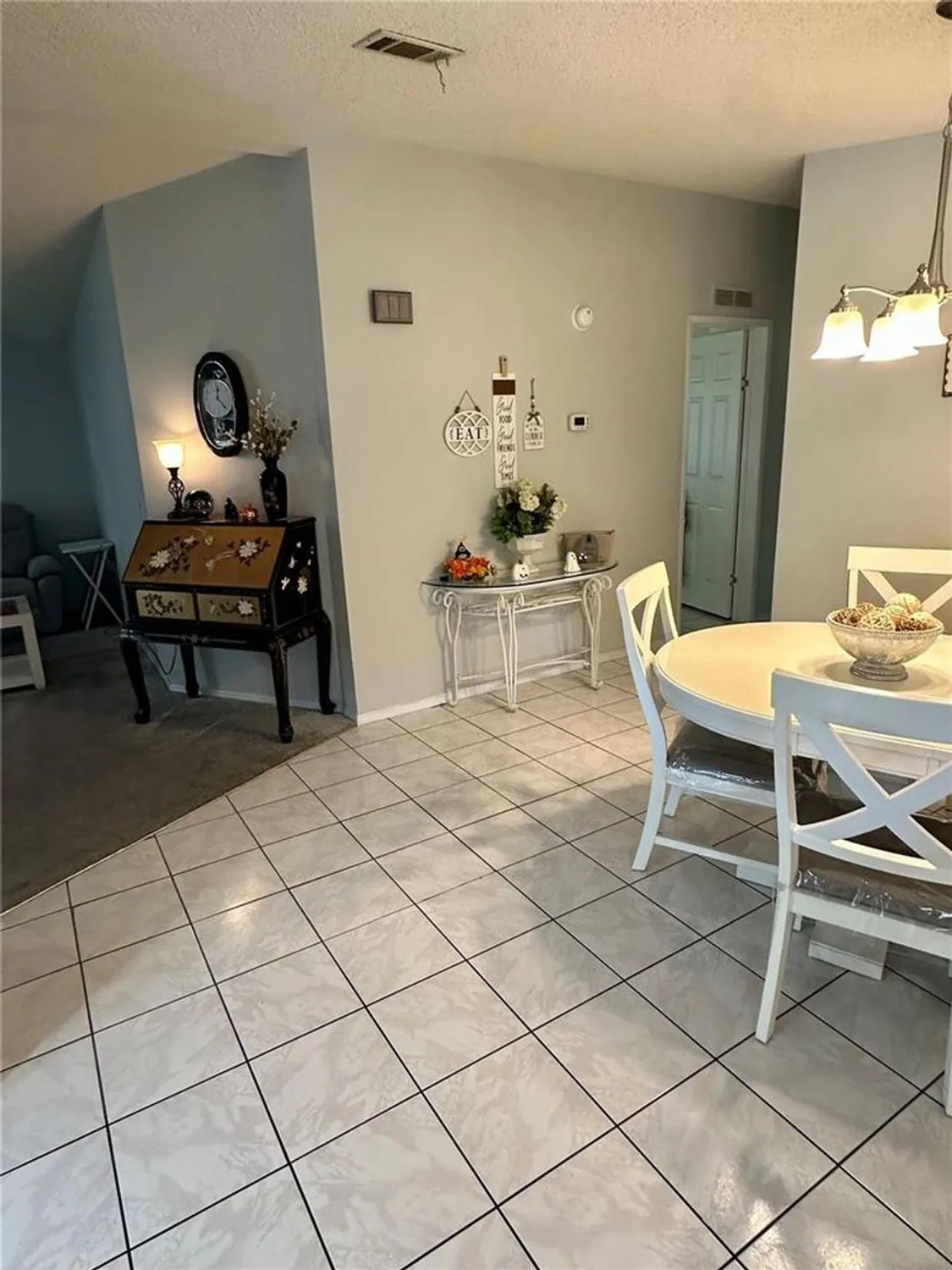 Property Slideshow image 12 of 37 | 1701 palm aire dr, The Villages, FL, 32159