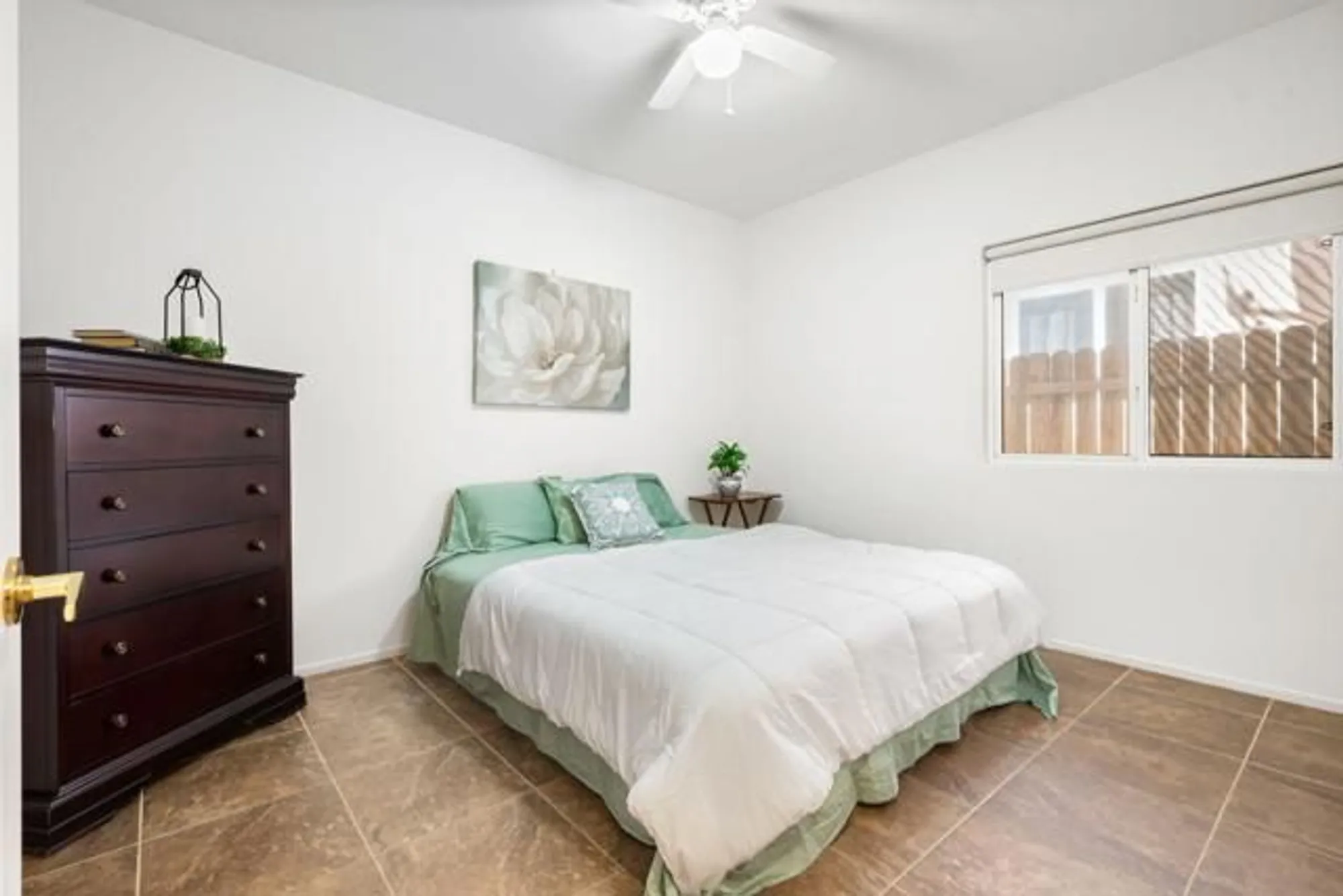 Property Slideshow image 15 of 30 | 47635 soft moonlight, La Quinta, CA, 92253