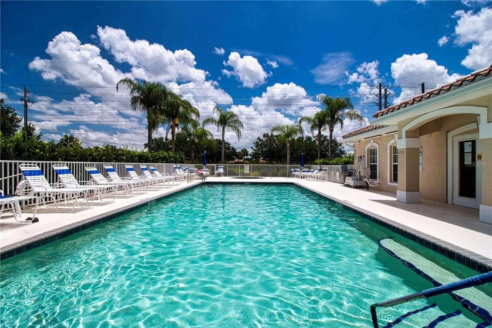 Property Slideshow image 61 of 71 | 6426 bay cedar ln # 101, Bradenton, FL, 34203