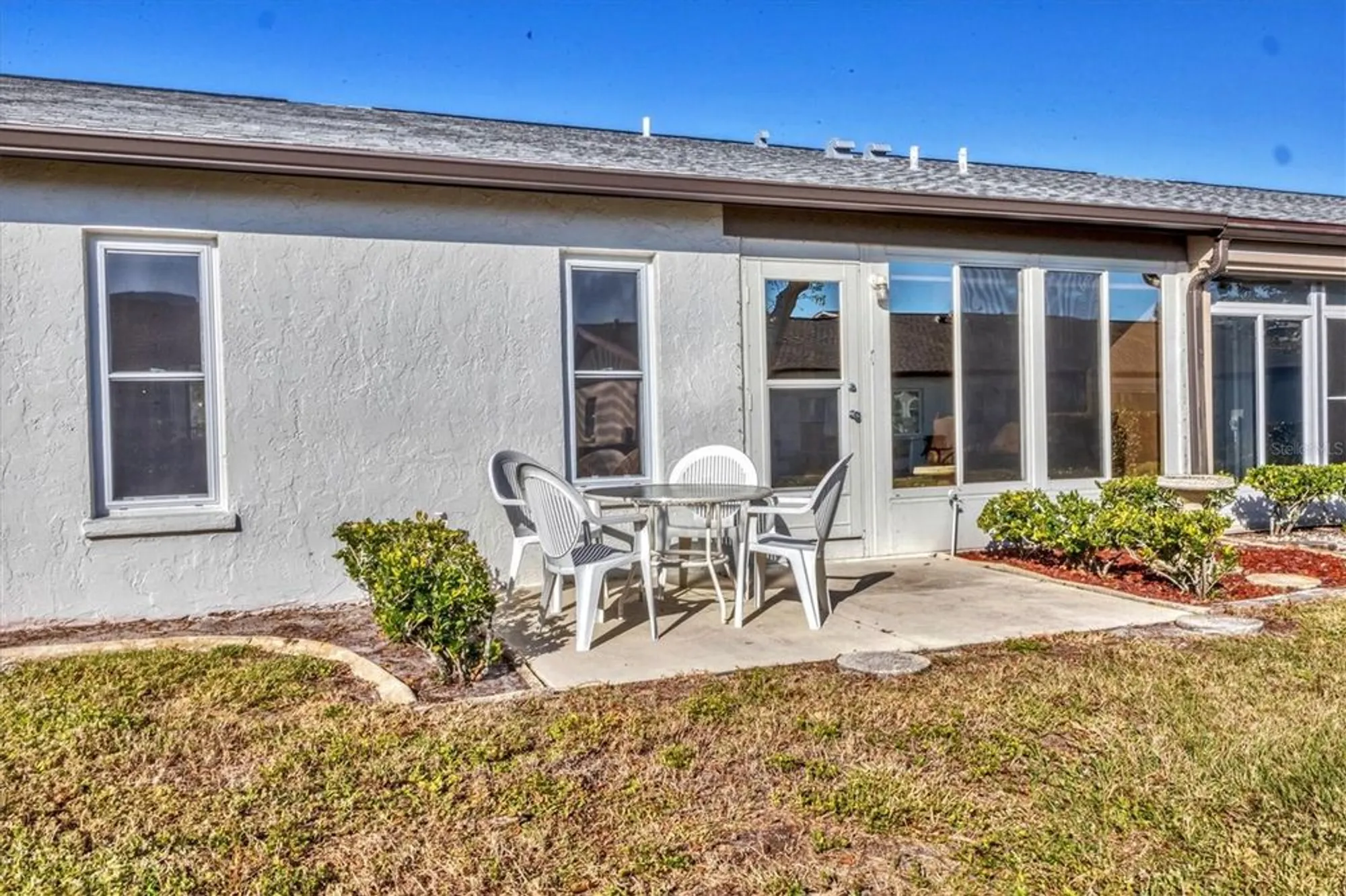 Property Slideshow image 27 of 50 | 604 chestnut ln, Englewood, FL, 34223