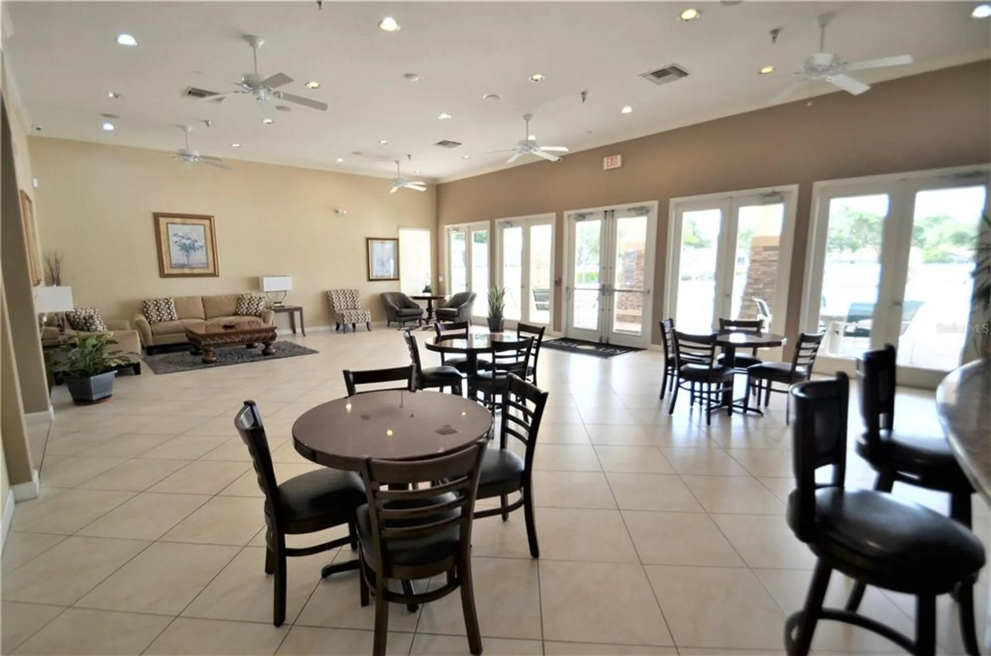 Property Slideshow image 28 of 37 | 2542 sandy hill ct, Holiday, FL, 34691