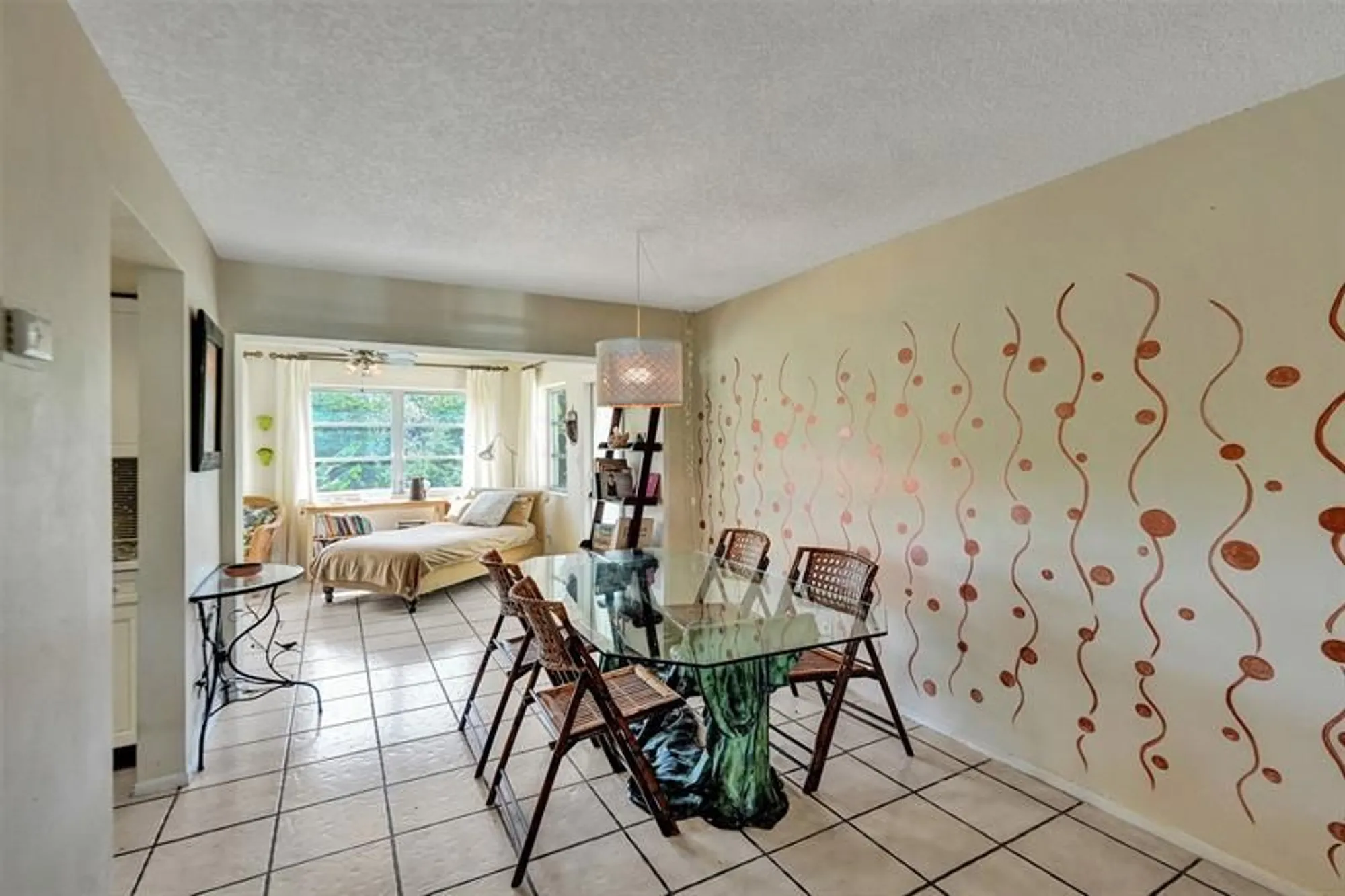 Property Slideshow image 14 of 46 | 4712 nw 41st ave, Lauderdale Lakes, FL, 33319