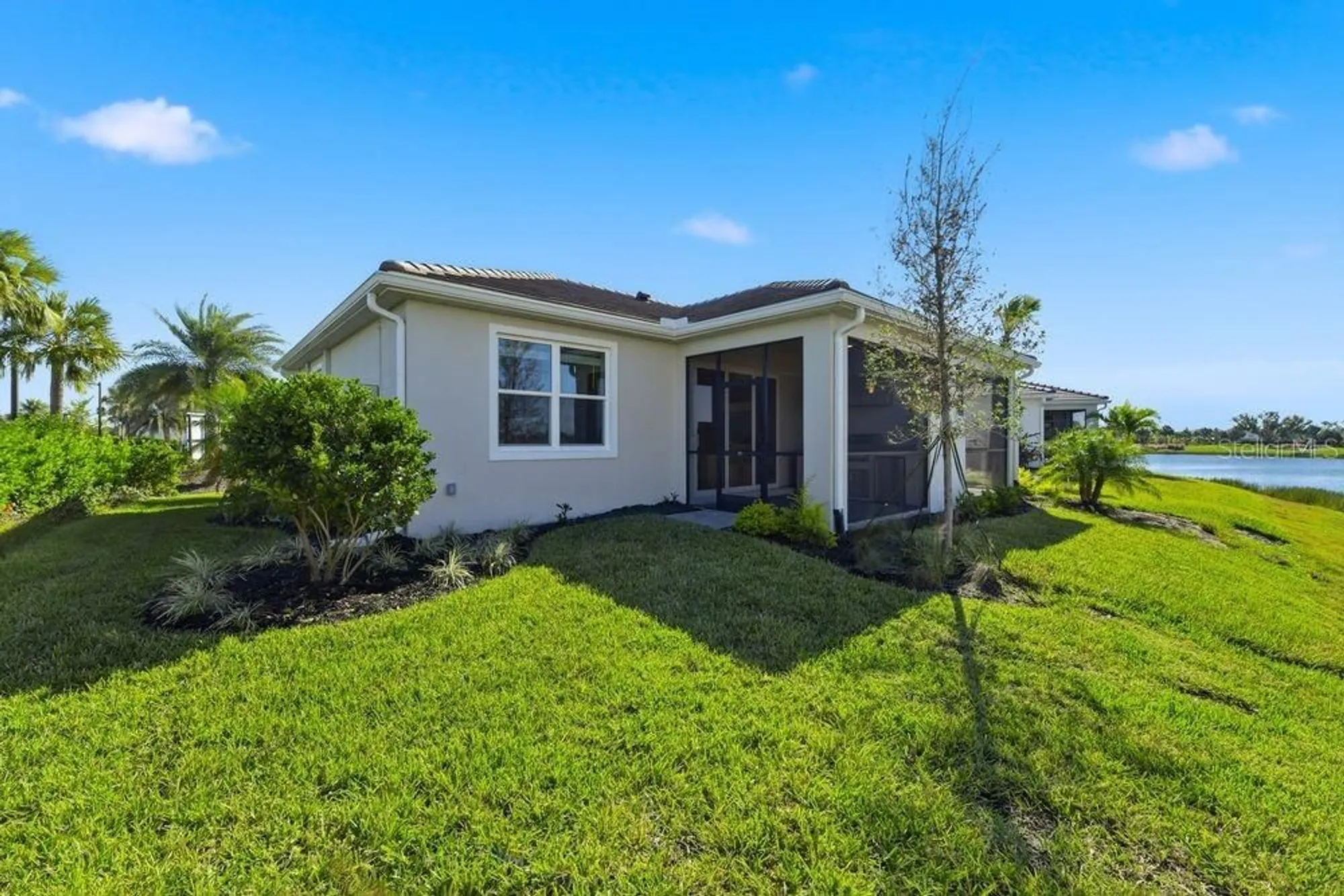 Property Slideshow image 3 of 47 | 4052 santa caterina blvd # 10102, Bradenton, FL, 34211