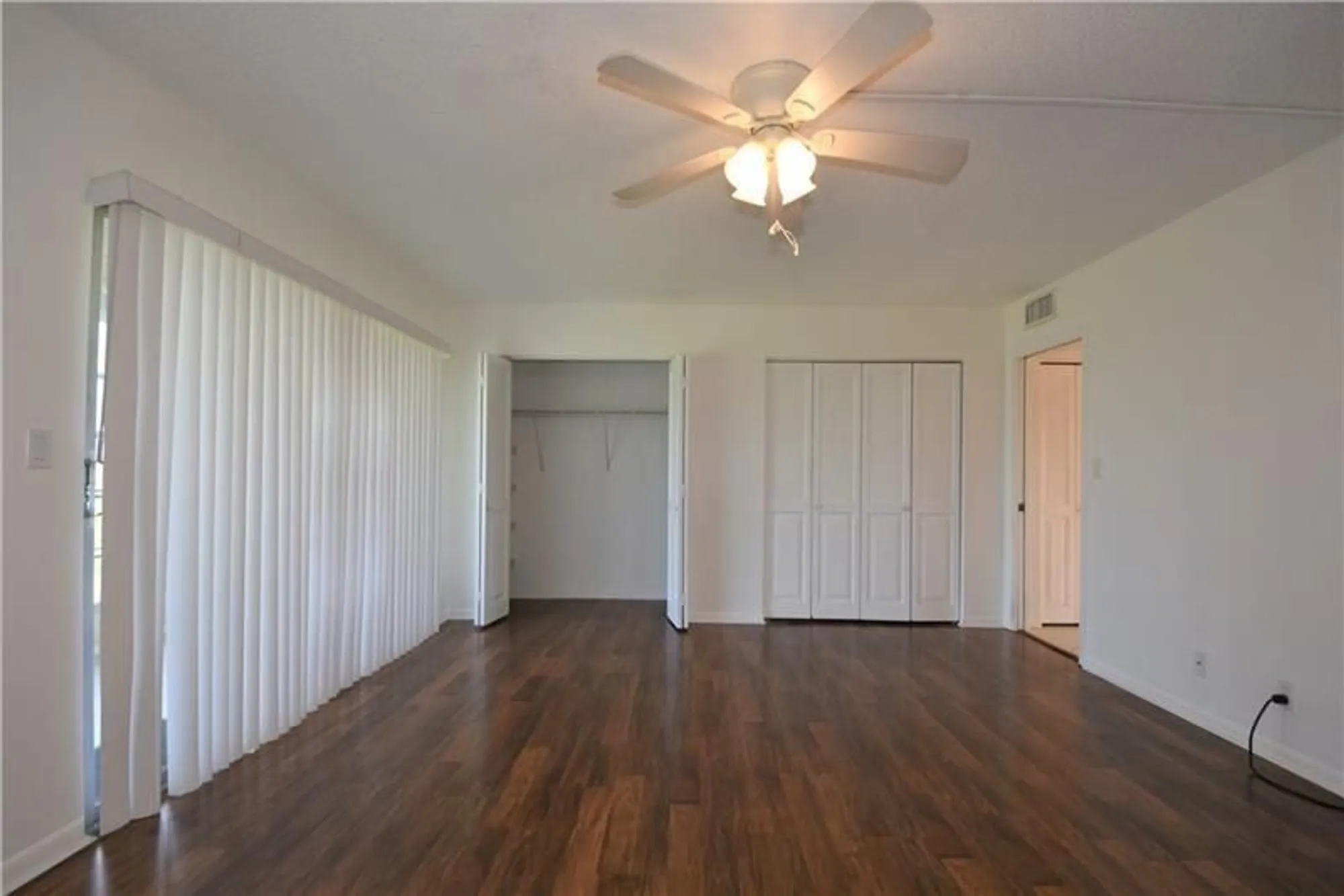 Property Slideshow image 15 of 28 | 2801 victoria way apt j4, Coconut Creek, FL, 33066