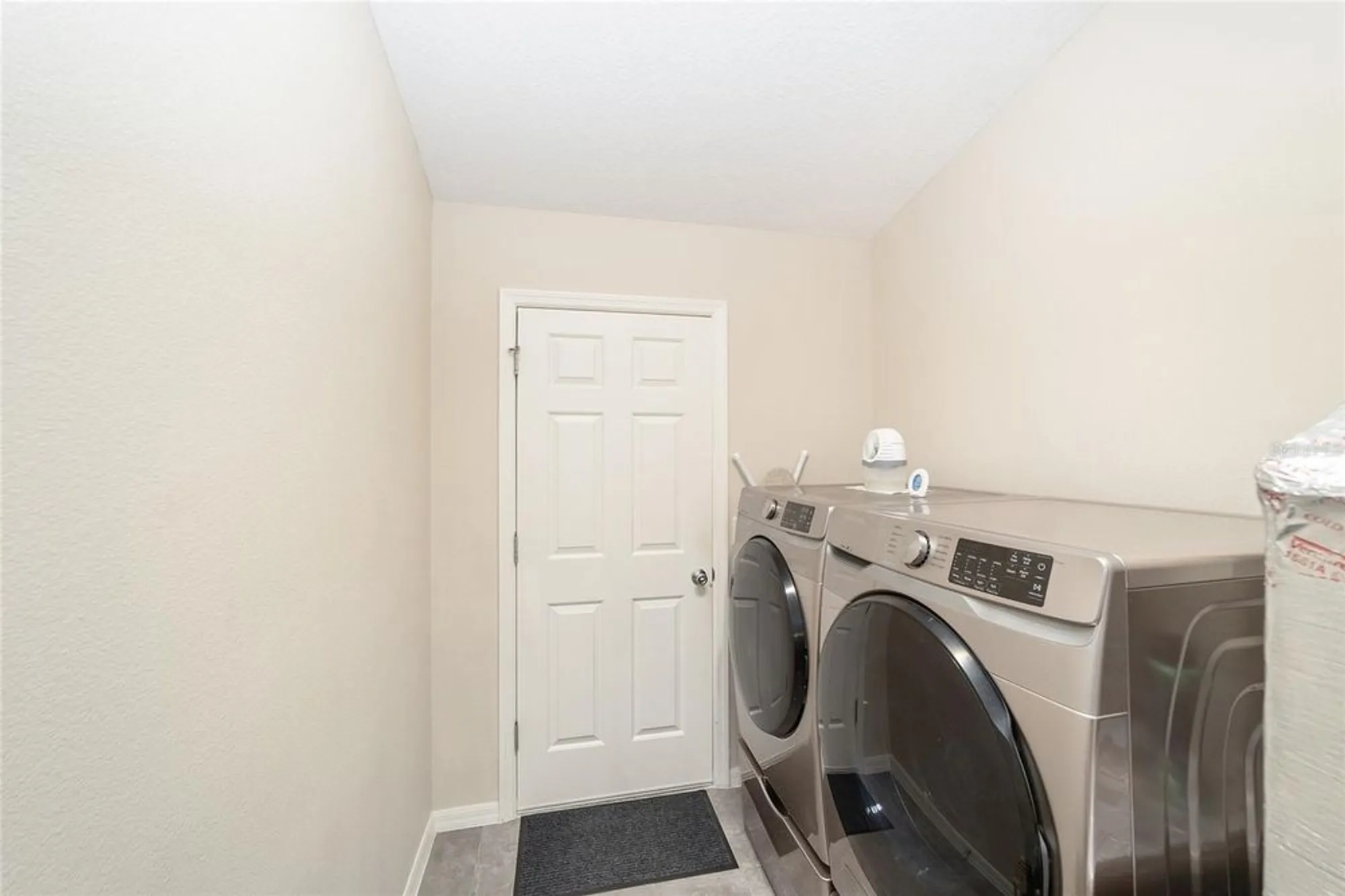 Property Slideshow image 33 of 58 | 2020 harston trl, The Villages, FL, 32162