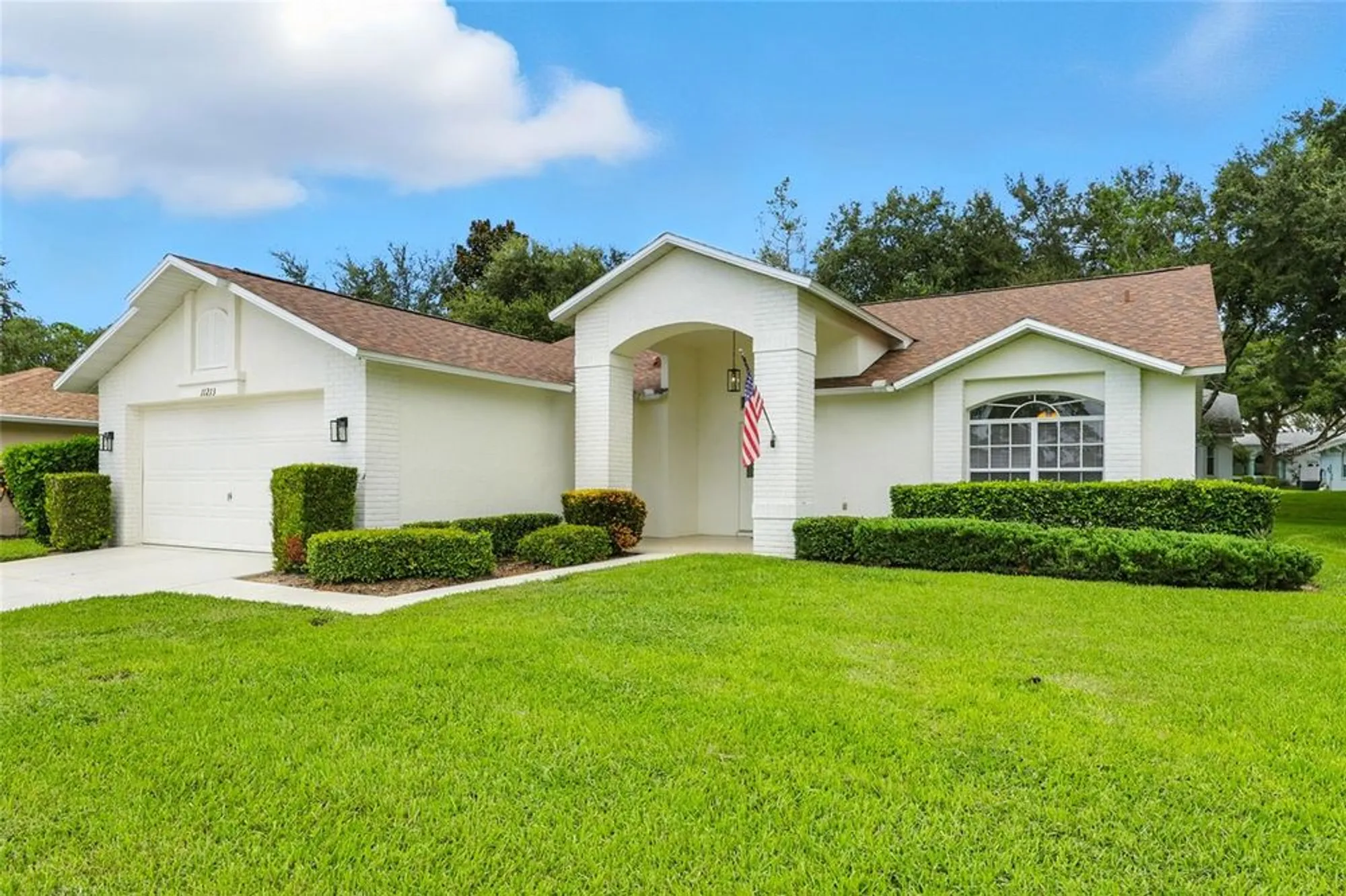 Property Slideshow image 2 of 64 | 11213 brooklawn dr, Hudson, FL, 34667