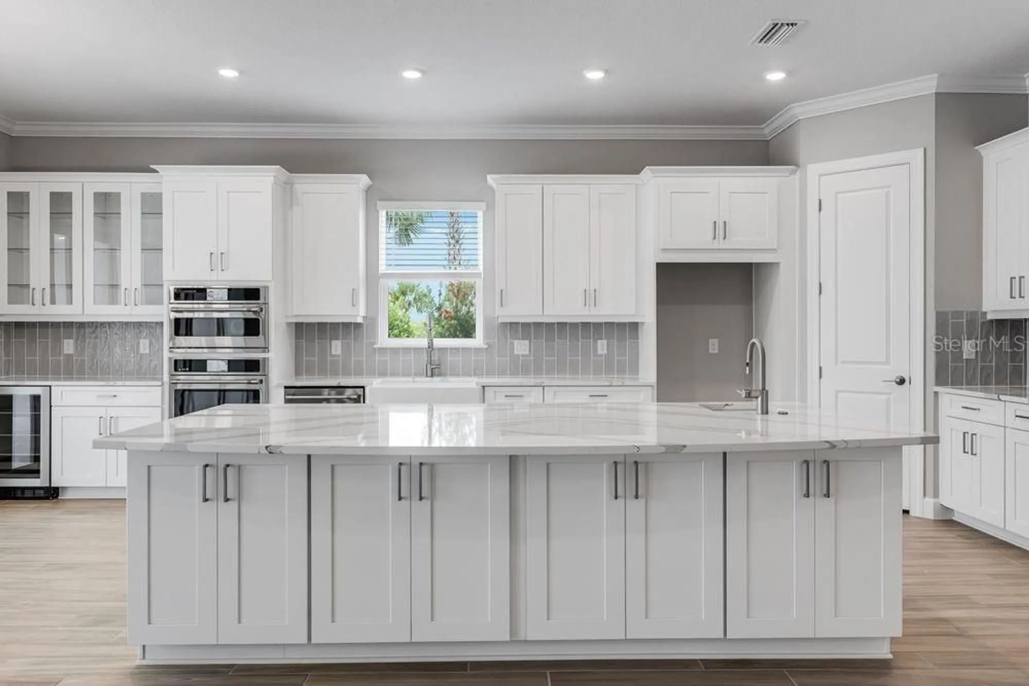 Property Slideshow image 9 of 67 | 15289 contenta loop, Bradenton, FL, 34211