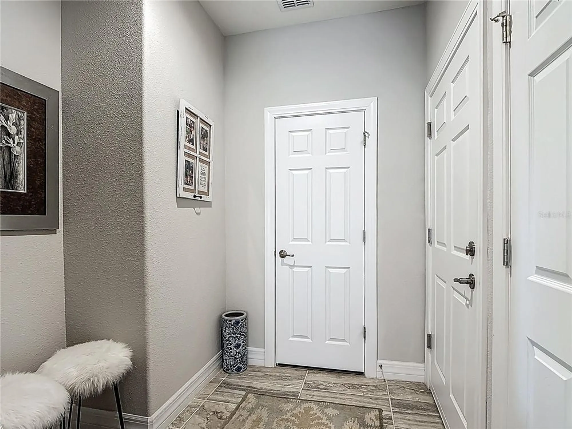 Property Slideshow image 32 of 68 | 588 cantabria dr, Davenport, FL, 33837