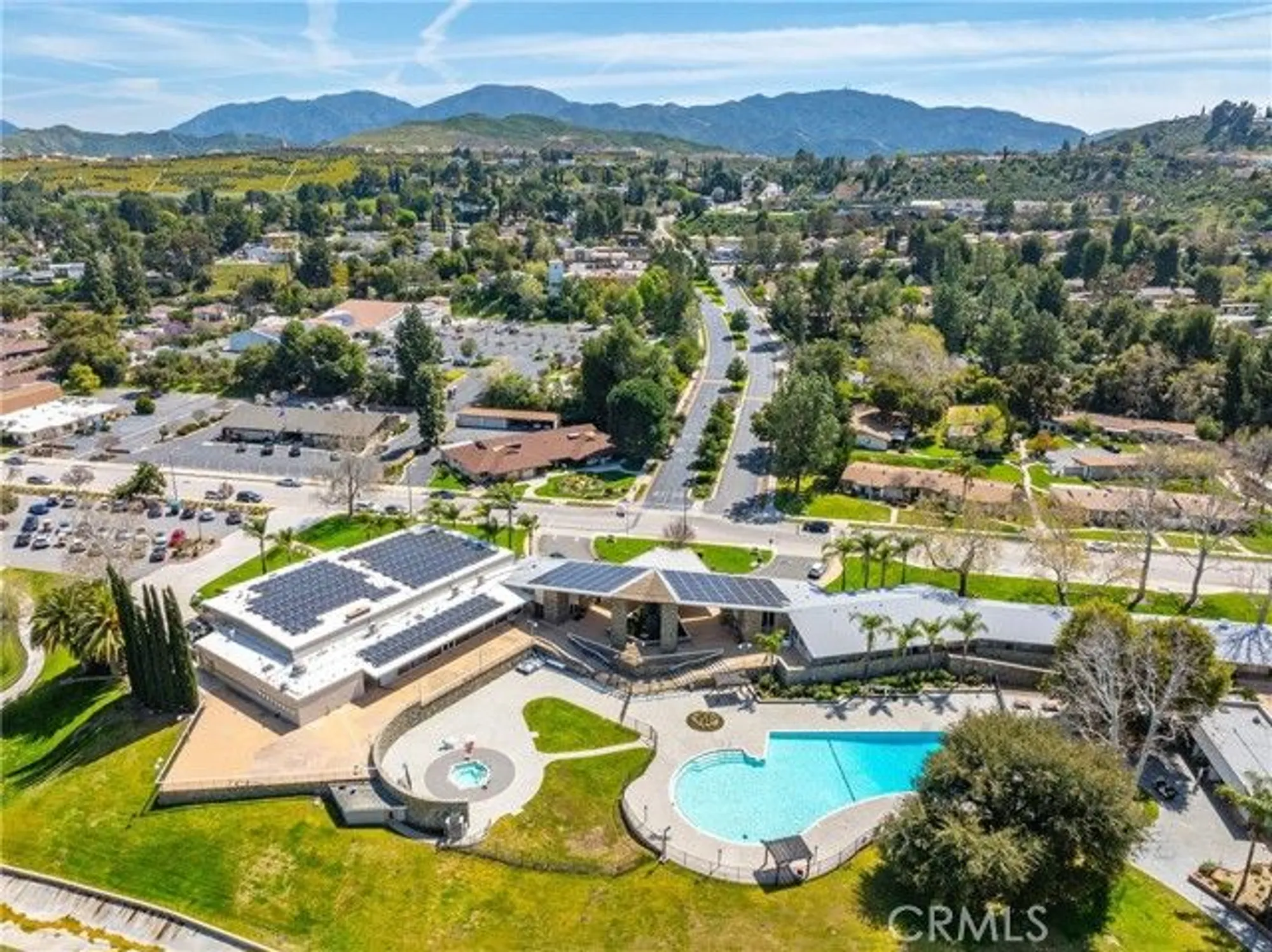 Property Slideshow image 27 of 30 | 19427 oak crossing rd, Newhall, CA, 91321