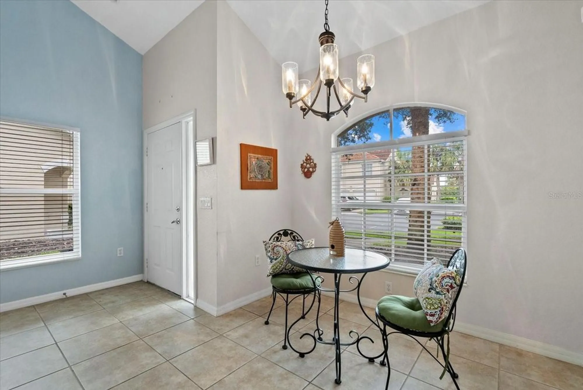 Property Slideshow image 9 of 28 | 7243 cedar hollow cir, Bradenton, FL, 34203