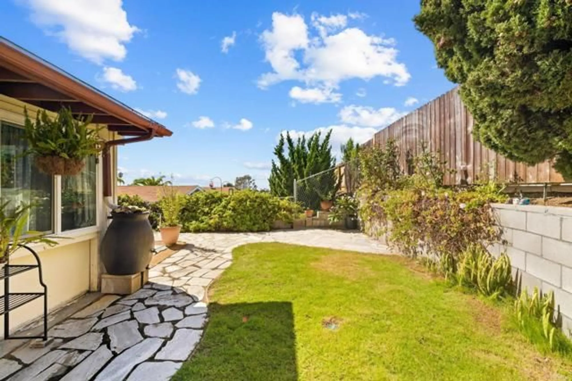 Property Slideshow image 30 of 40 | 3560 santa maria st, Oceanside, CA, 92056