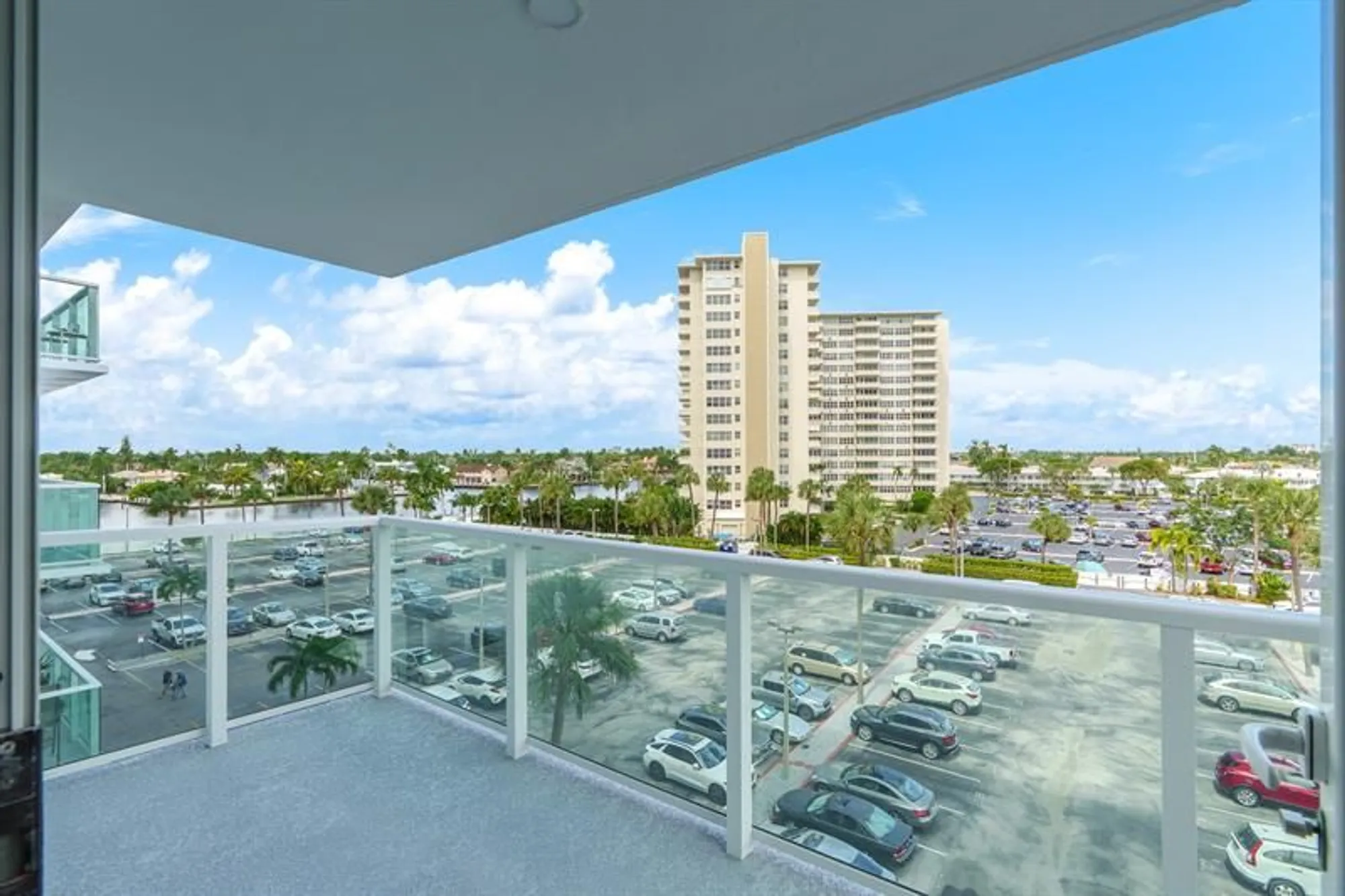 Property Slideshow image 5 of 46 | 3233 ne 34th st 508, Fort Lauderdale, FL, 33308