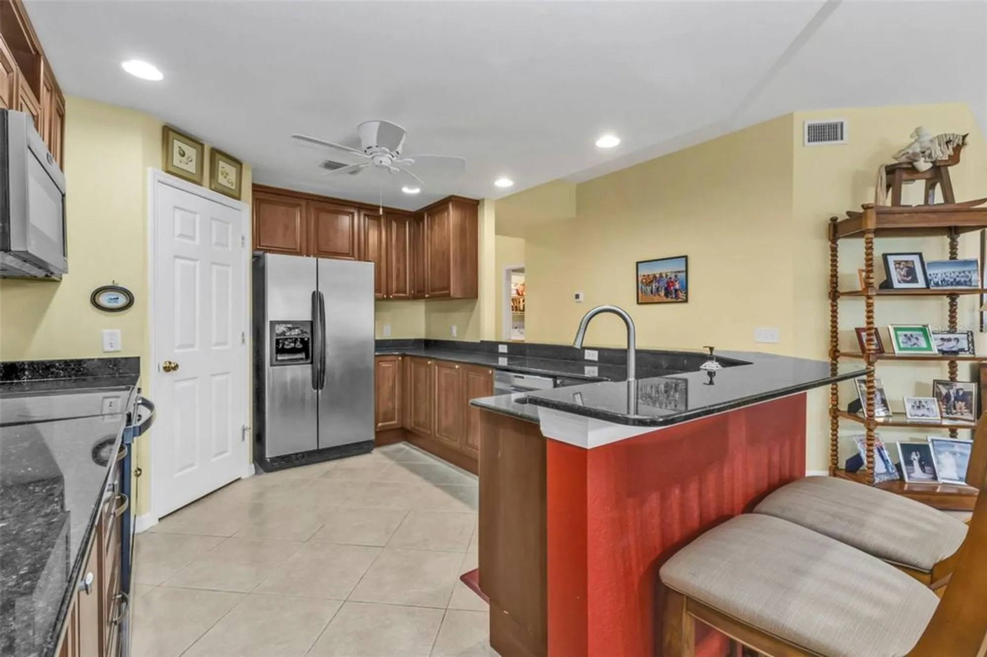 Property Slideshow image 10 of 57 | 3112 club dr 124, Port Charlotte, FL, 33953