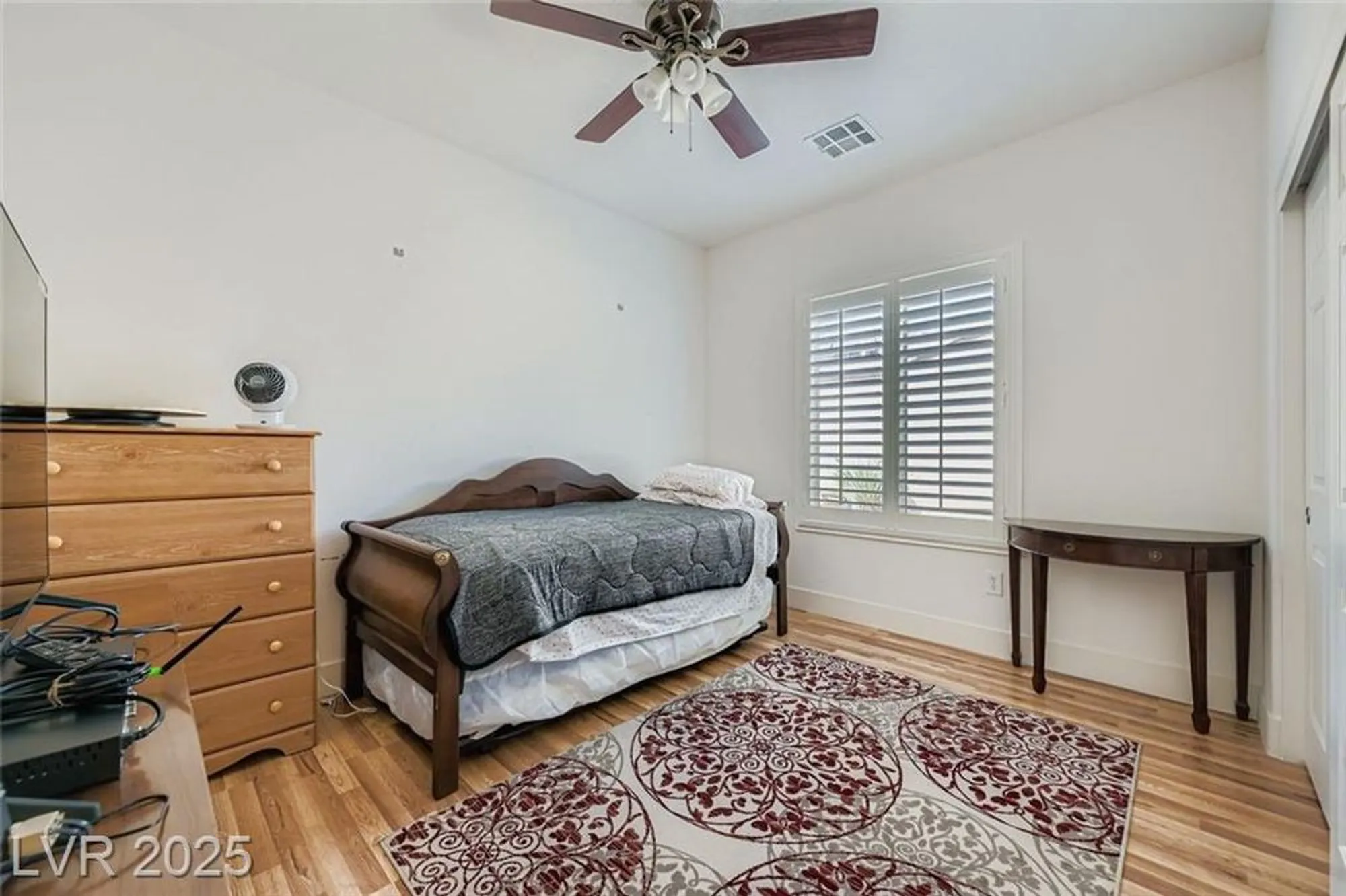 Property Slideshow image 22 of 45 | 7824 starthroat ct, North Las Vegas, NV, 89084