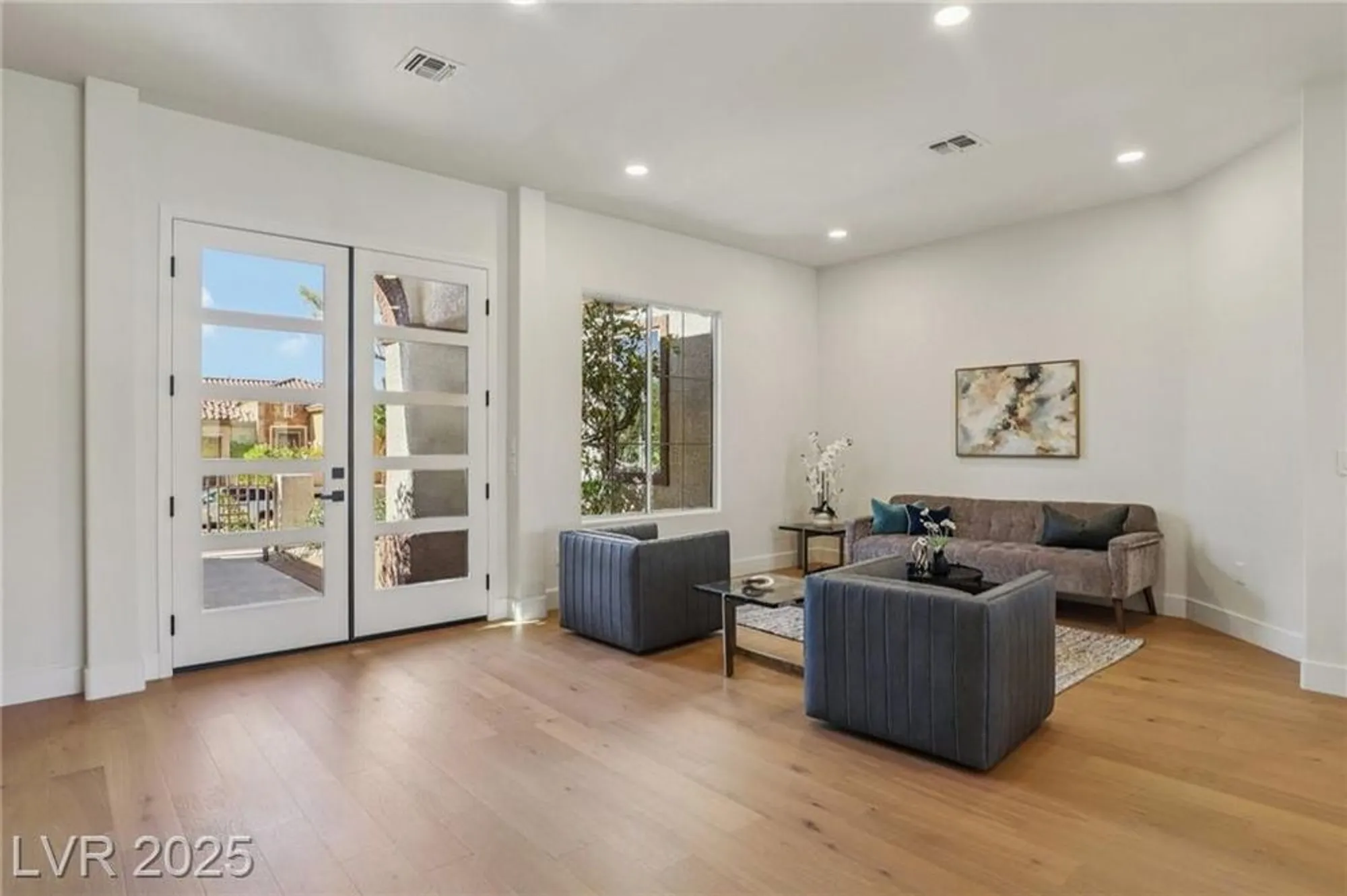 Property Slideshow image 9 of 82 | 2386 hardin ridge dr, Henderson, NV, 89052