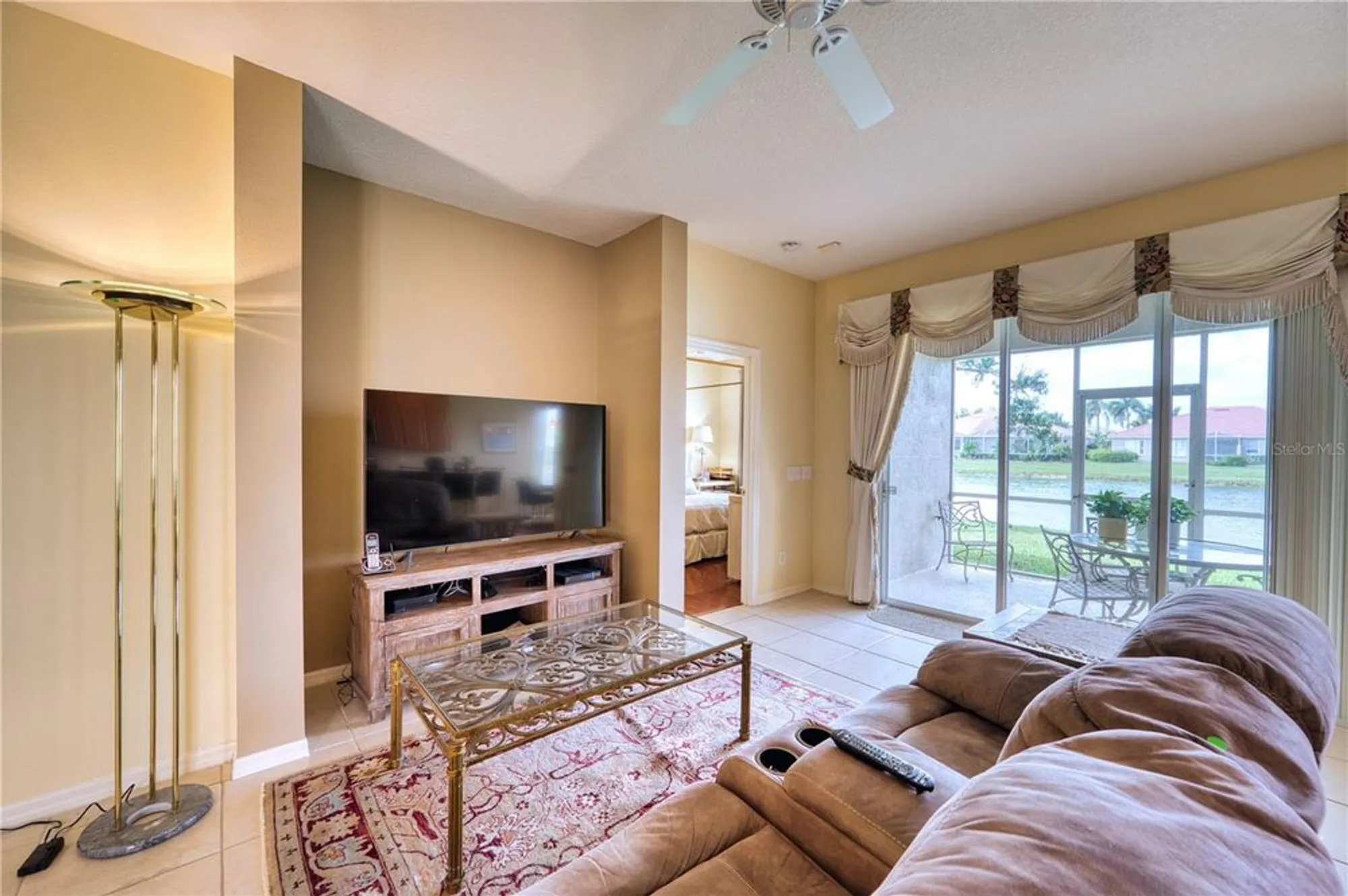 Property Slideshow image 18 of 39 | 8014 victoria falls cir, Sarasota, FL, 34243