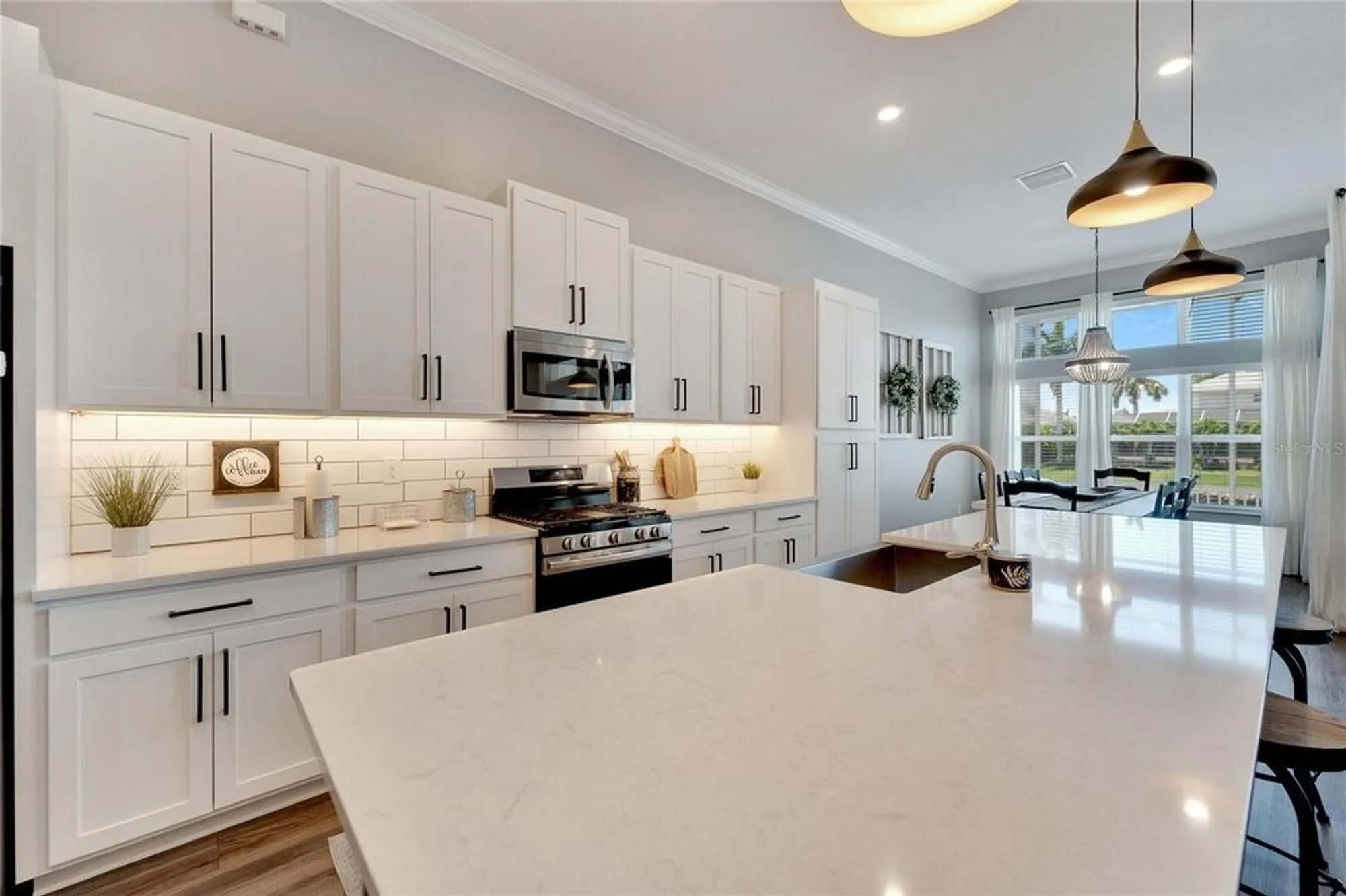 Property Slideshow image 17 of 62 | 5243 wishing arch dr, Apollo Beach, FL, 33572