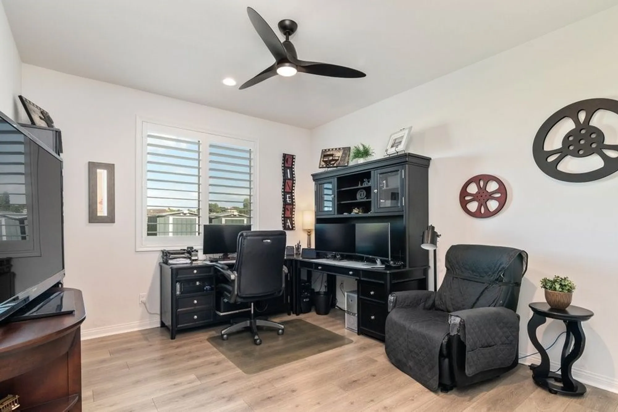 Property Slideshow image 28 of 49 | 39911 novel ct, Temecula, CA, 92591