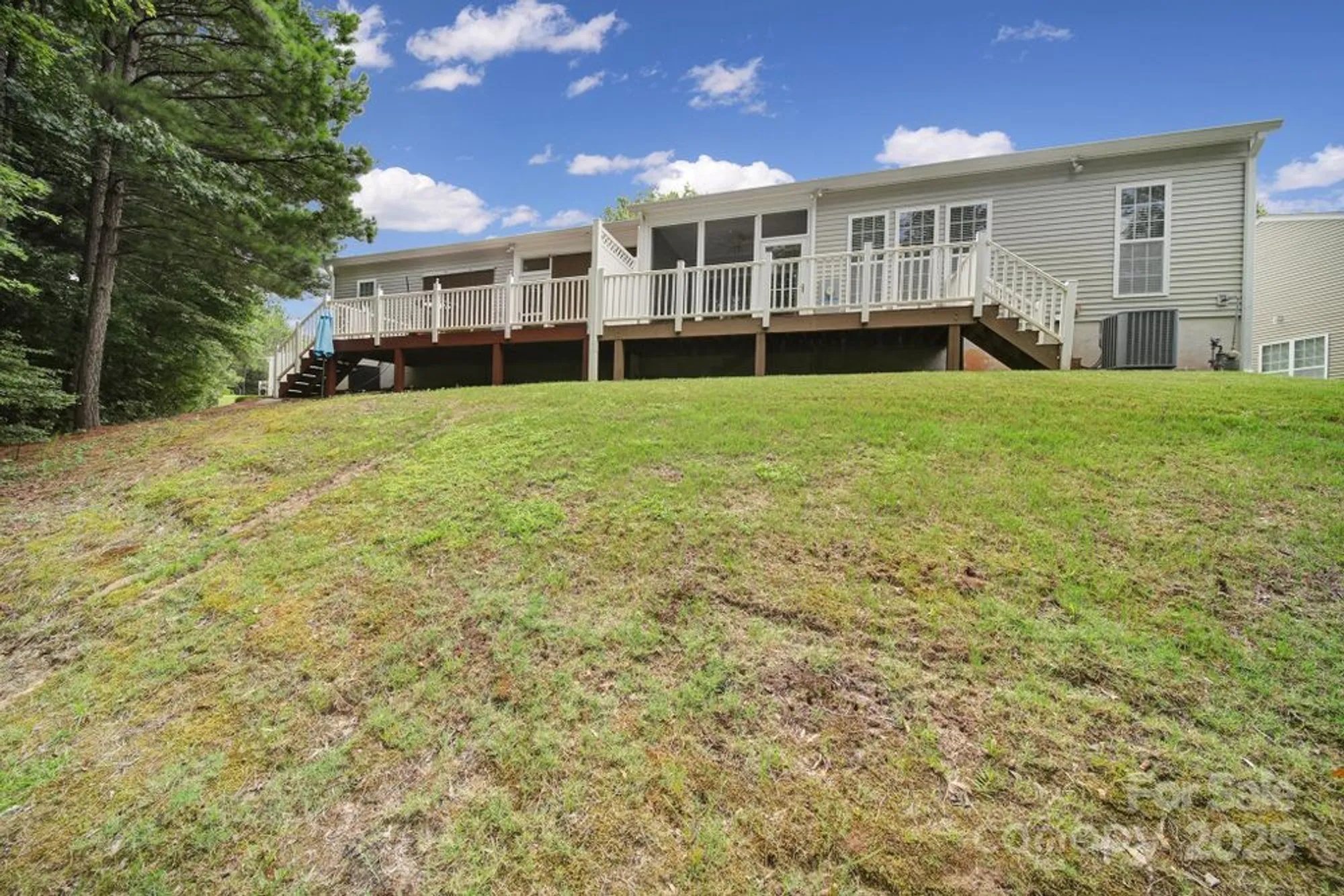 Property Slideshow image 36 of 38 | 2022 hudson ln, Indian Land, SC, 29707