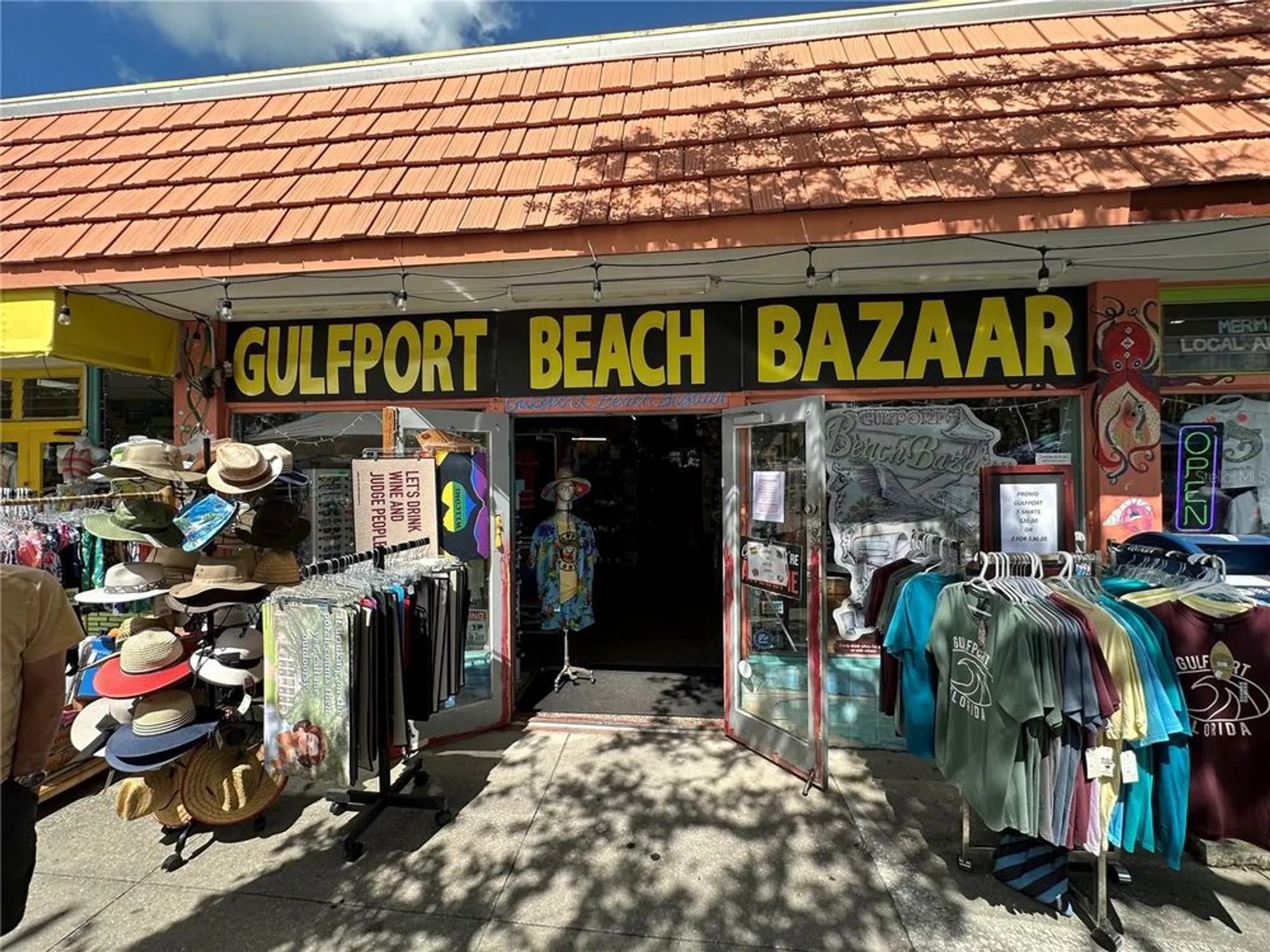 Property Slideshow image 95 of 99 | 5925 shore blvd 505, Gulfport, FL, 33707