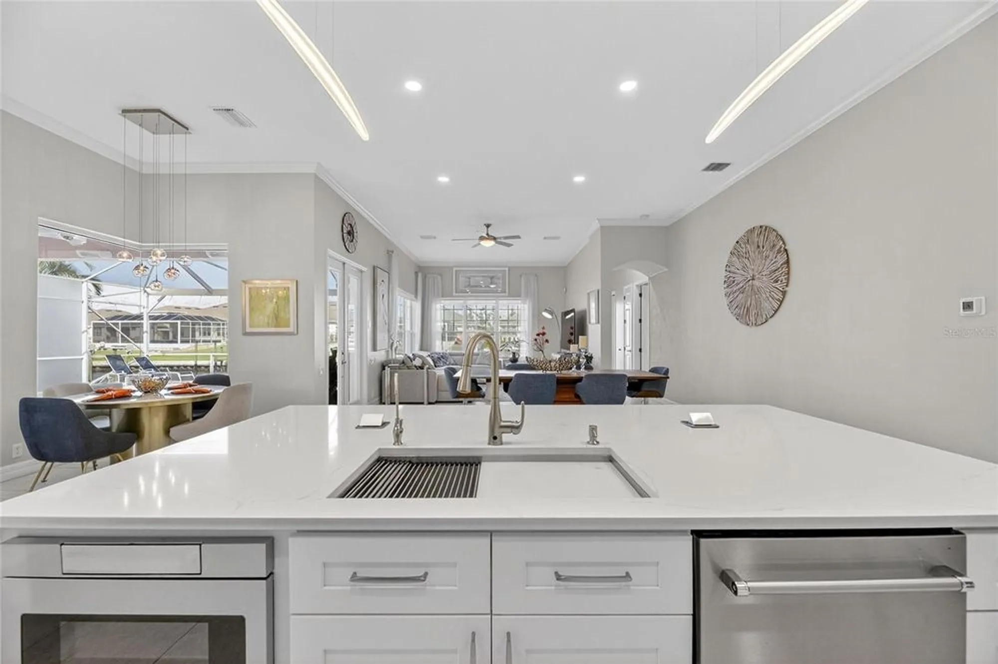 Property Slideshow image 35 of 99 | 719 islebay dr, Apollo Beach, FL, 33572