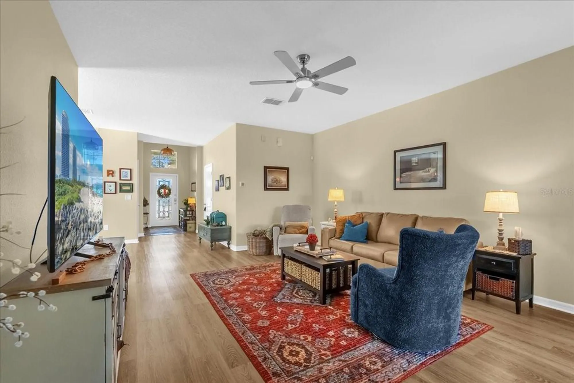 Property Slideshow image 2 of 48 | 3808 serena ln, Clermont, FL, 34711