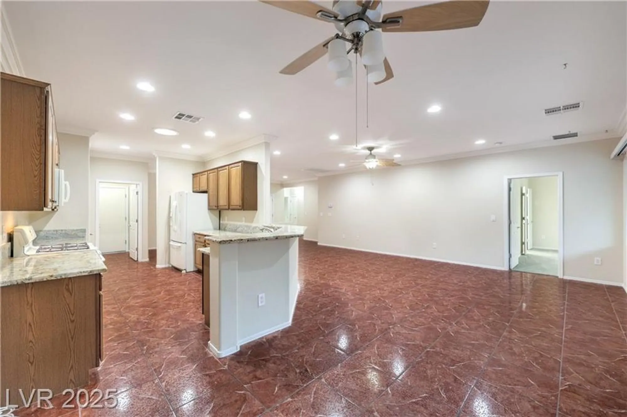 Property Slideshow image 8 of 52 | 2519 ashen light dr, Henderson, NV, 89044