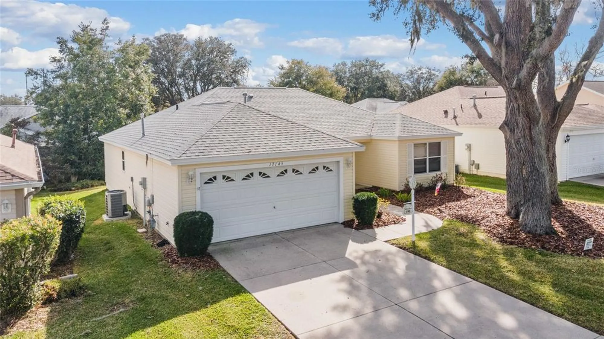 Property Slideshow image 45 of 57 | 17145 se 93rd yondel cir, The Villages, FL, 32162