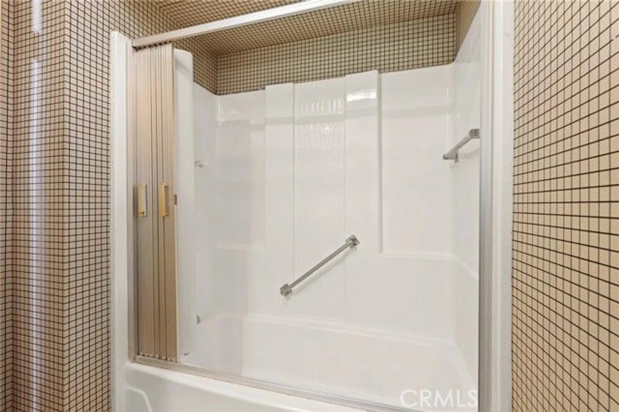 Property Slideshow image 18 of 24 | 2285 via puerta p, Laguna Woods, CA, 92637