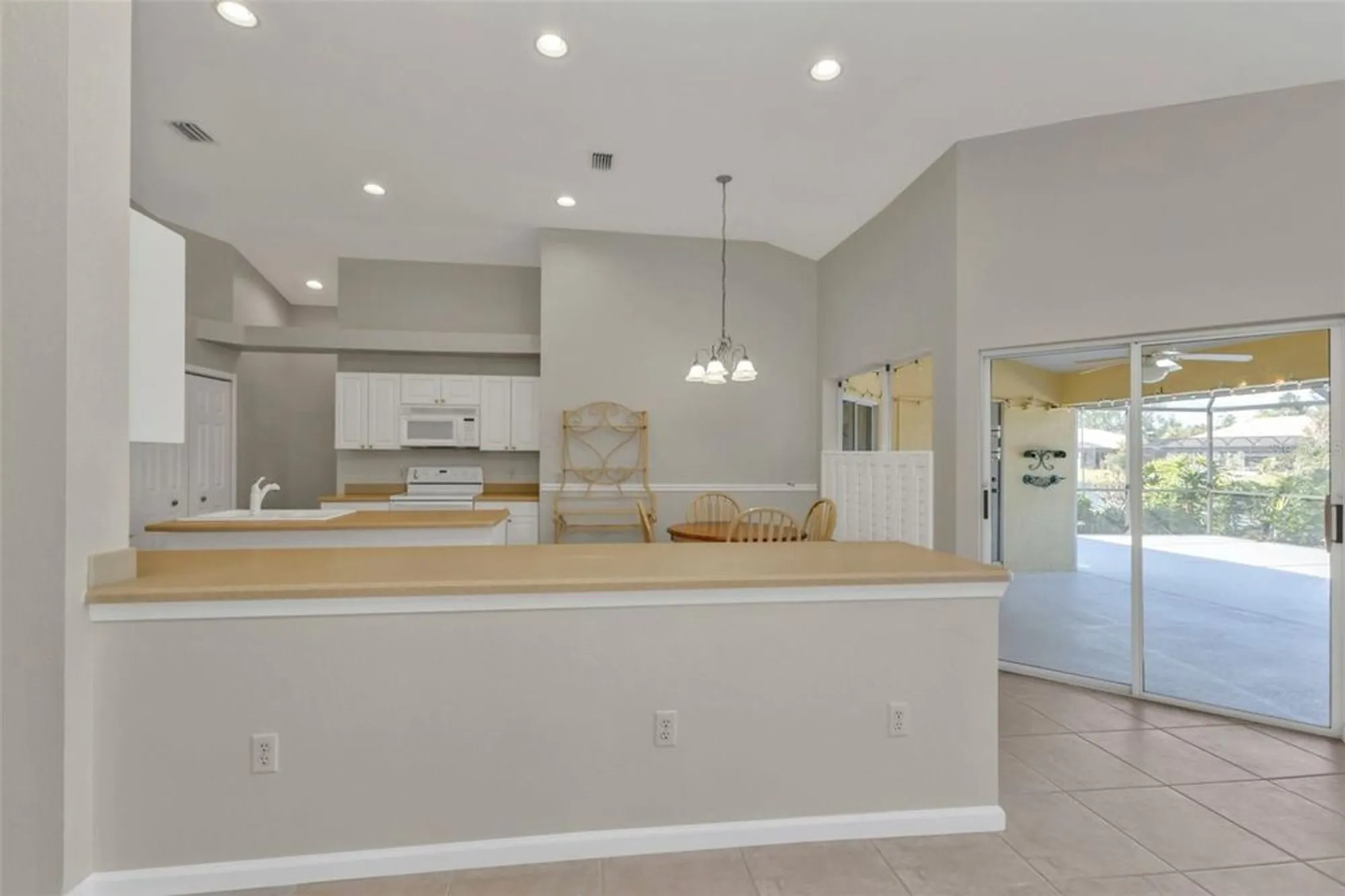 Property Slideshow image 10 of 61 | 3380 bay ridge way, Port Charlotte, FL, 33953