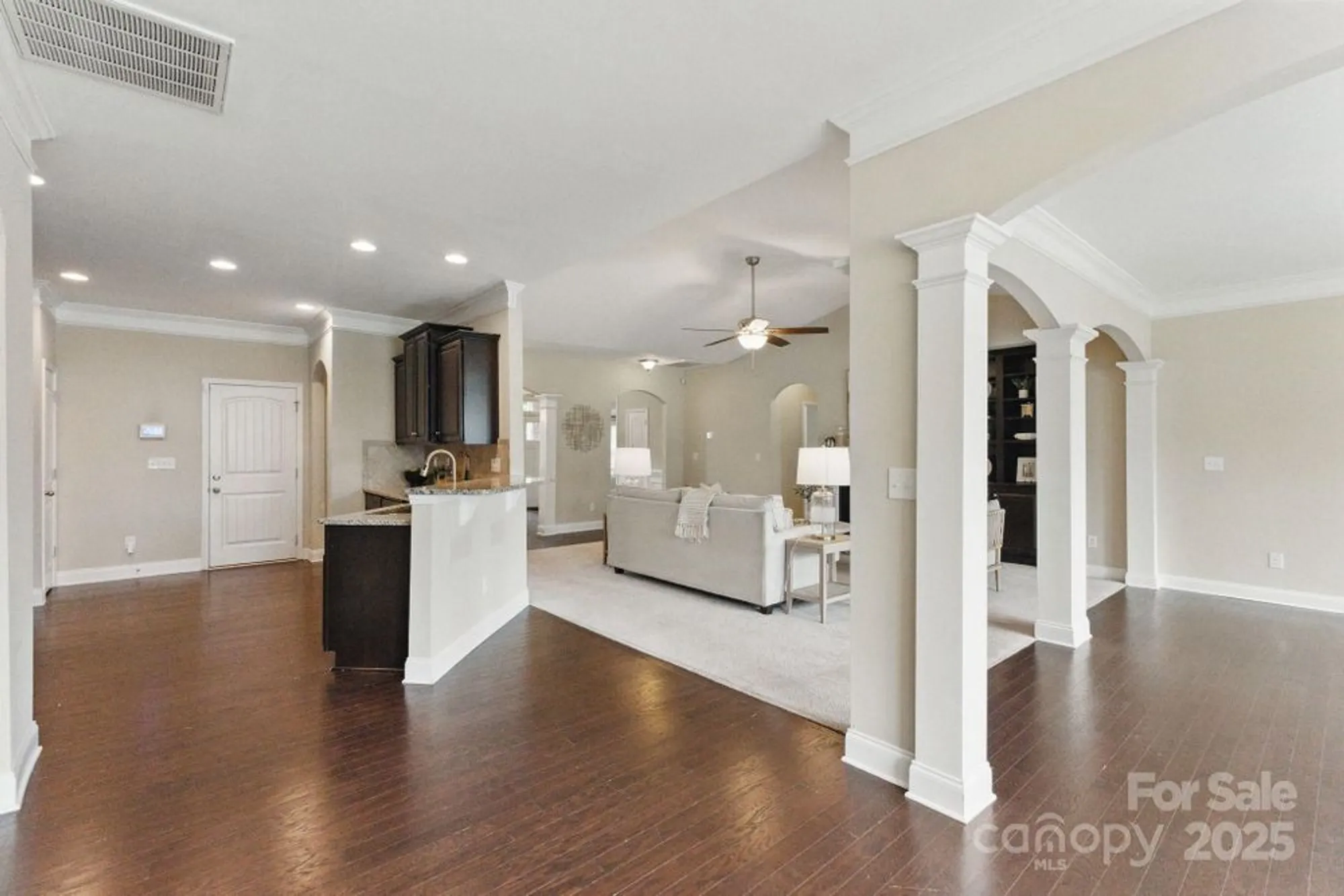 Property Slideshow image 16 of 39 | 8830 artesa mill ln, Charlotte, NC, 28214