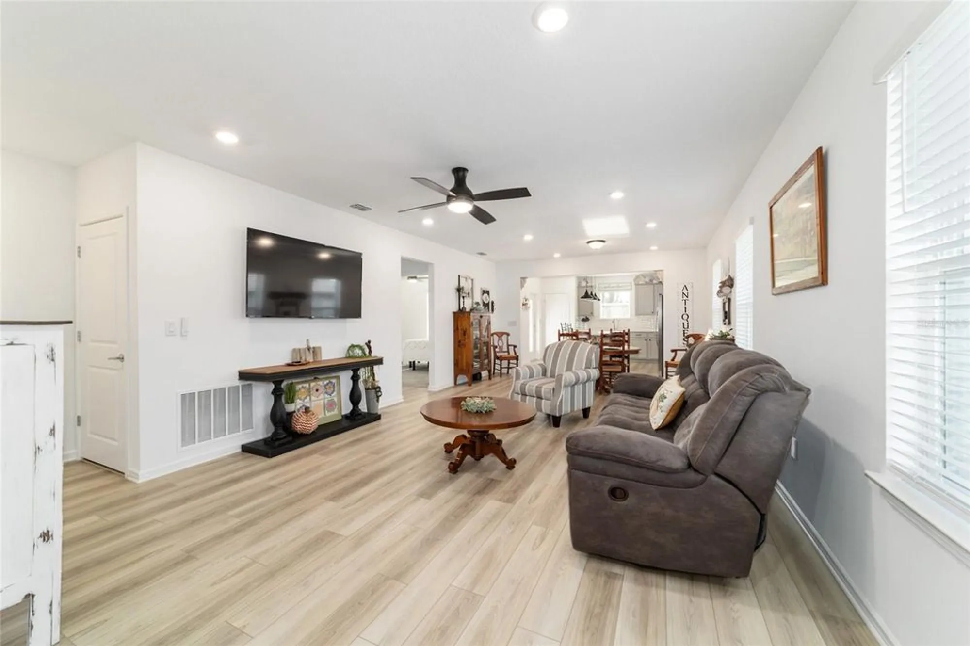 Property Slideshow image 8 of 59 | 8392 sw 54th loop, Ocala, FL, 34481