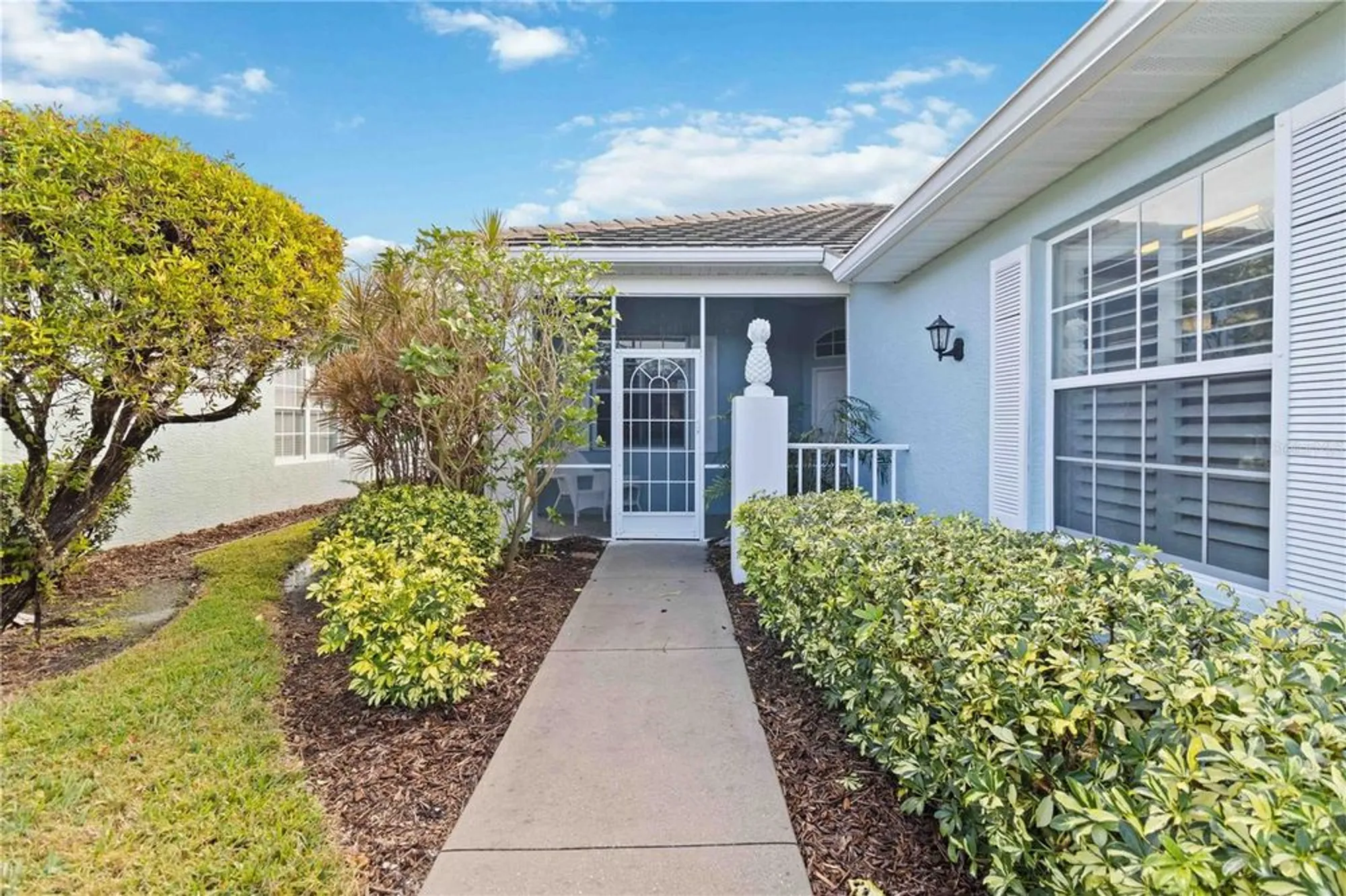 Property Slideshow image 2 of 43 | 1634 monarch dr # 1634, Venice, FL, 34293