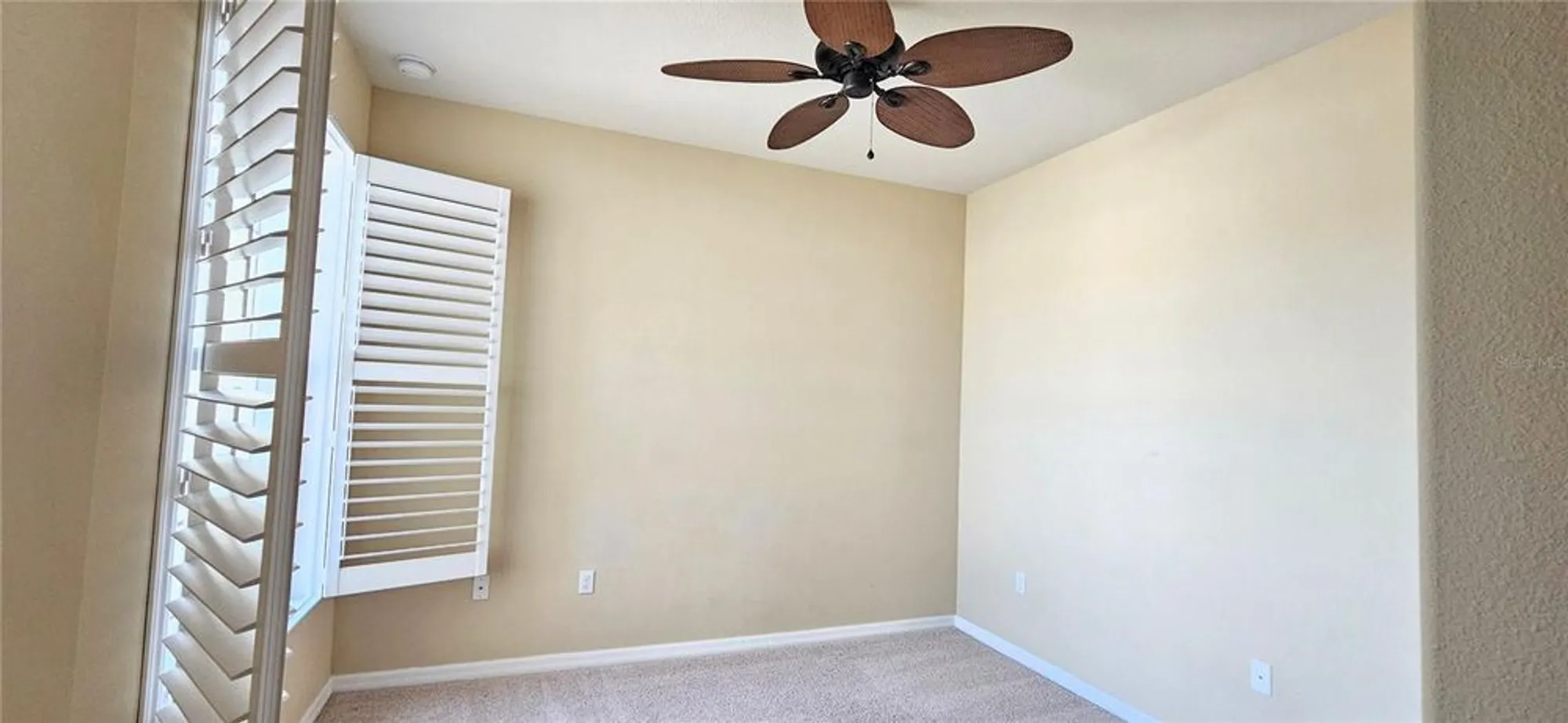 Property Slideshow image 10 of 47 | 1251 burgos dr # 303, Sarasota, FL, 34238