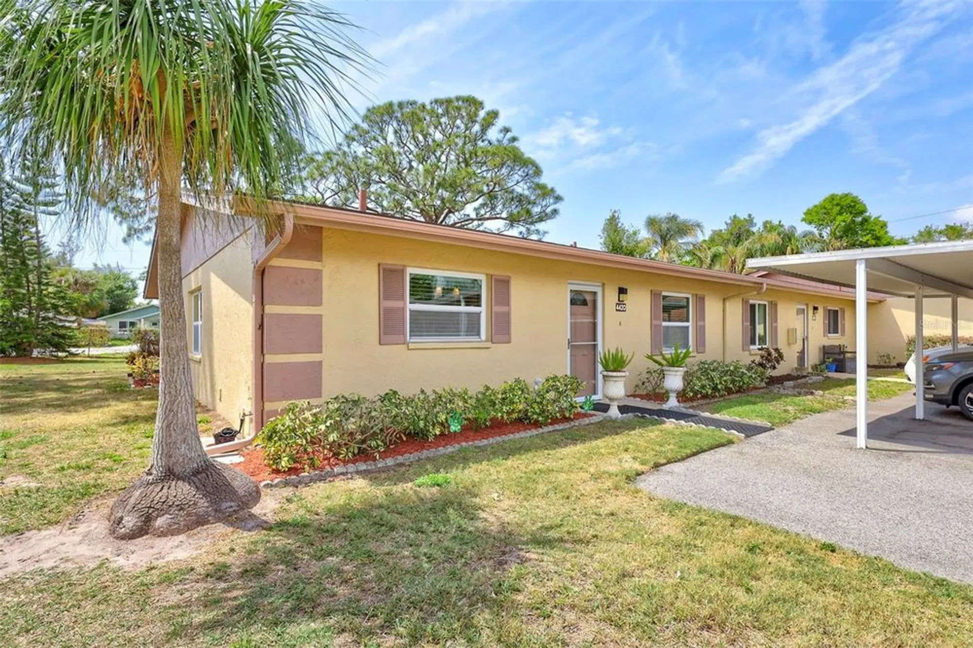 Property Slideshow image 3 of 44 | 4420 tecumseh trl # 38, Sarasota, FL, 34233