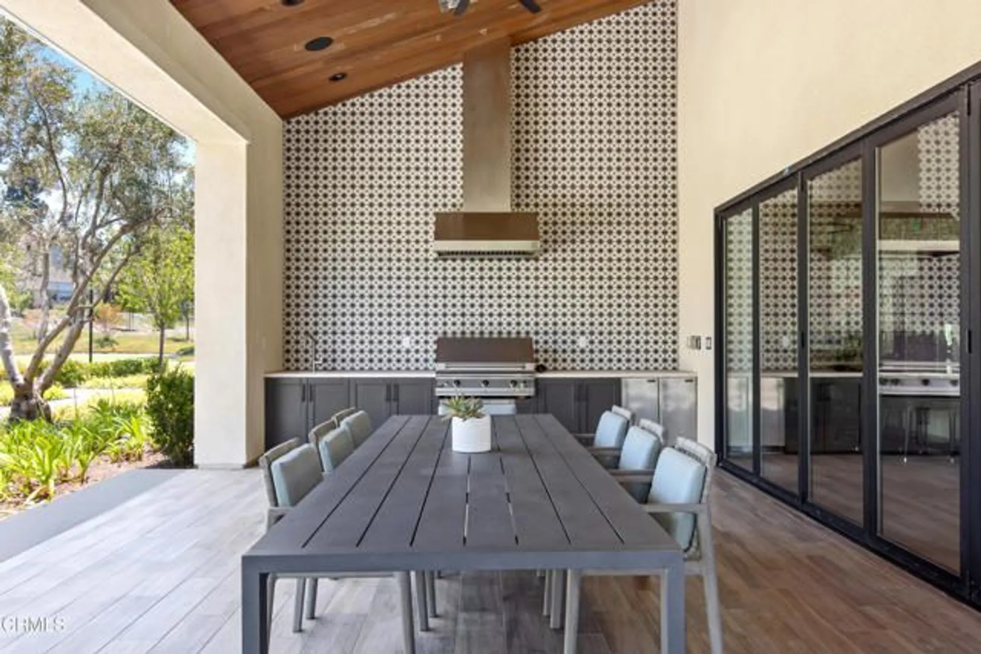 Property Slideshow image 55 of 76 | 2188 jovana ct, Camarillo, CA, 93012