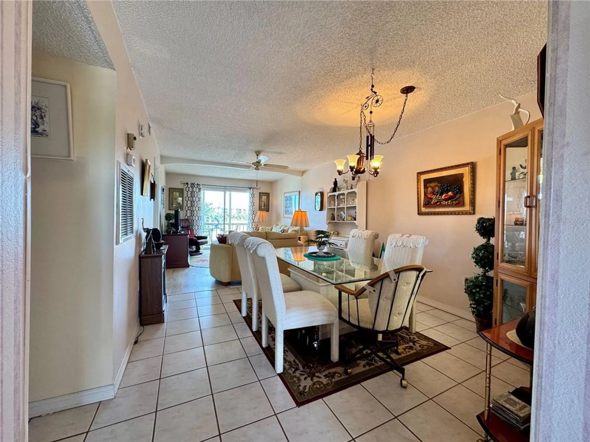 Property Slideshow image 4 of 48 | 3927 lake bayshore dr # f312, Bradenton, FL, 34205