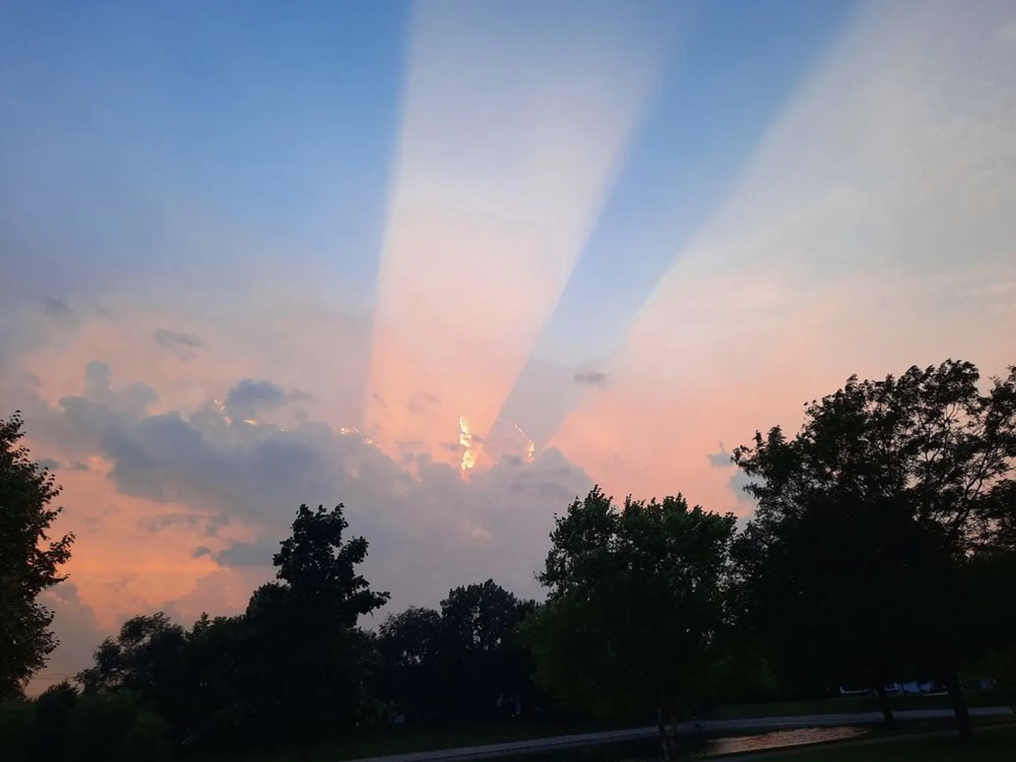 Property Slideshow image 19 of 20 | 16613 buckner pond way, Crest Hill, IL, 60403