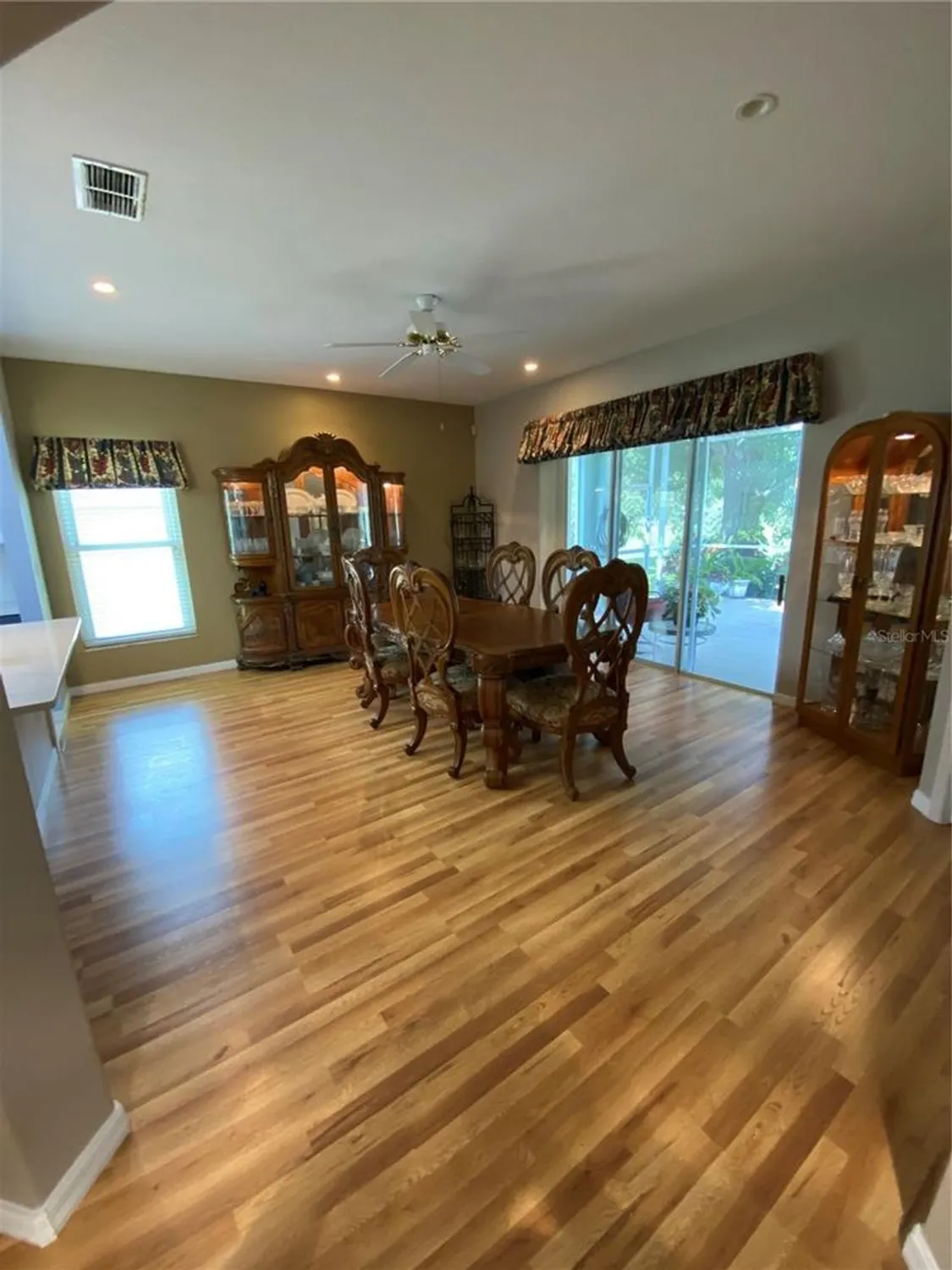 Property Slideshow image 45 of 73 | 4202 hammersmith dr, Clermont, FL, 34711
