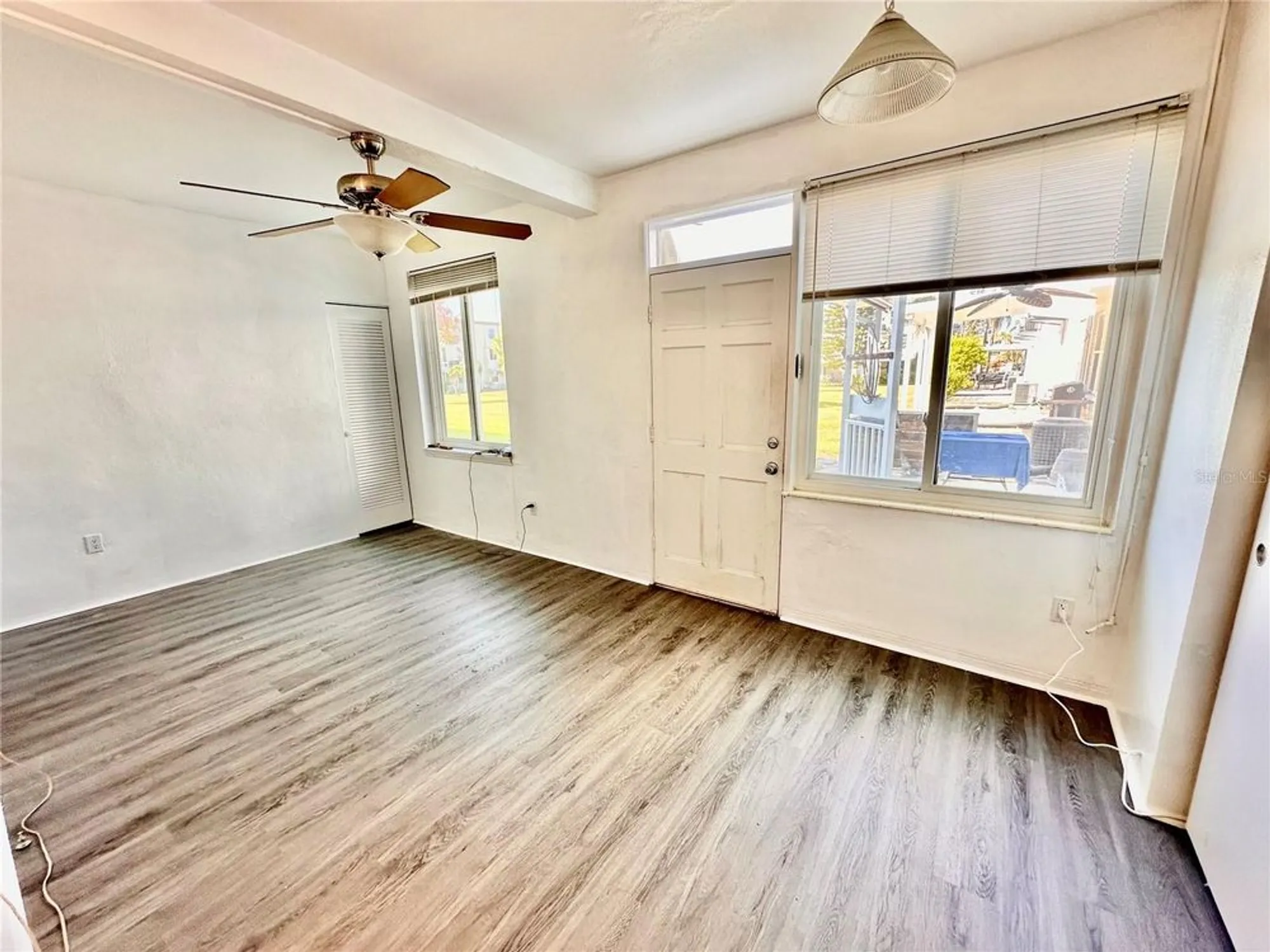 Property Slideshow image 19 of 43 | 2454 australia way 12, Clearwater, FL, 33763