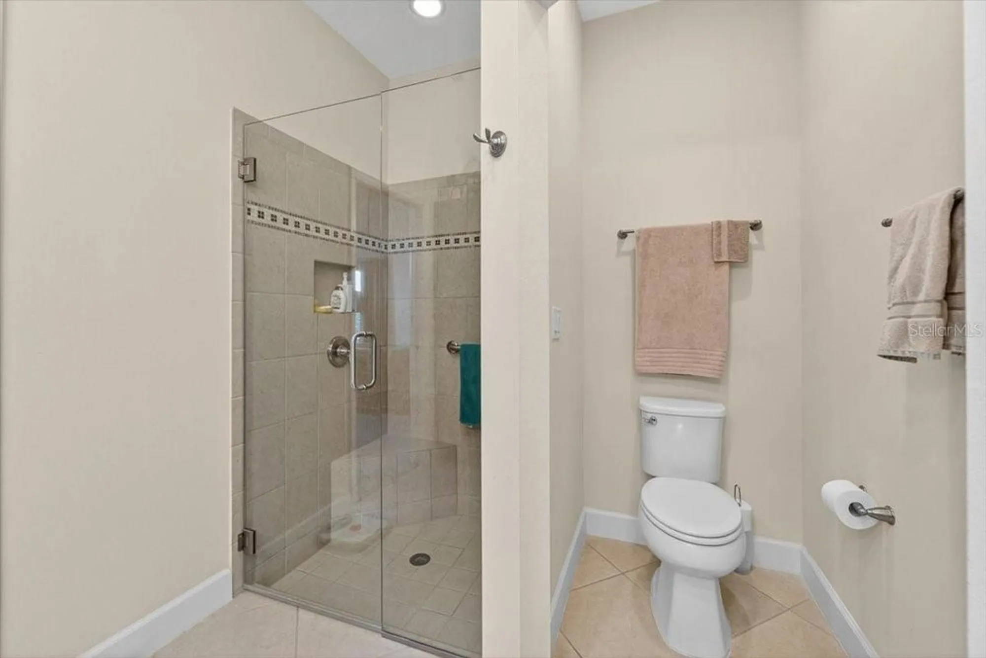 Property Slideshow image 26 of 66 | 821 chipper dr, Sun City Center, FL, 33573