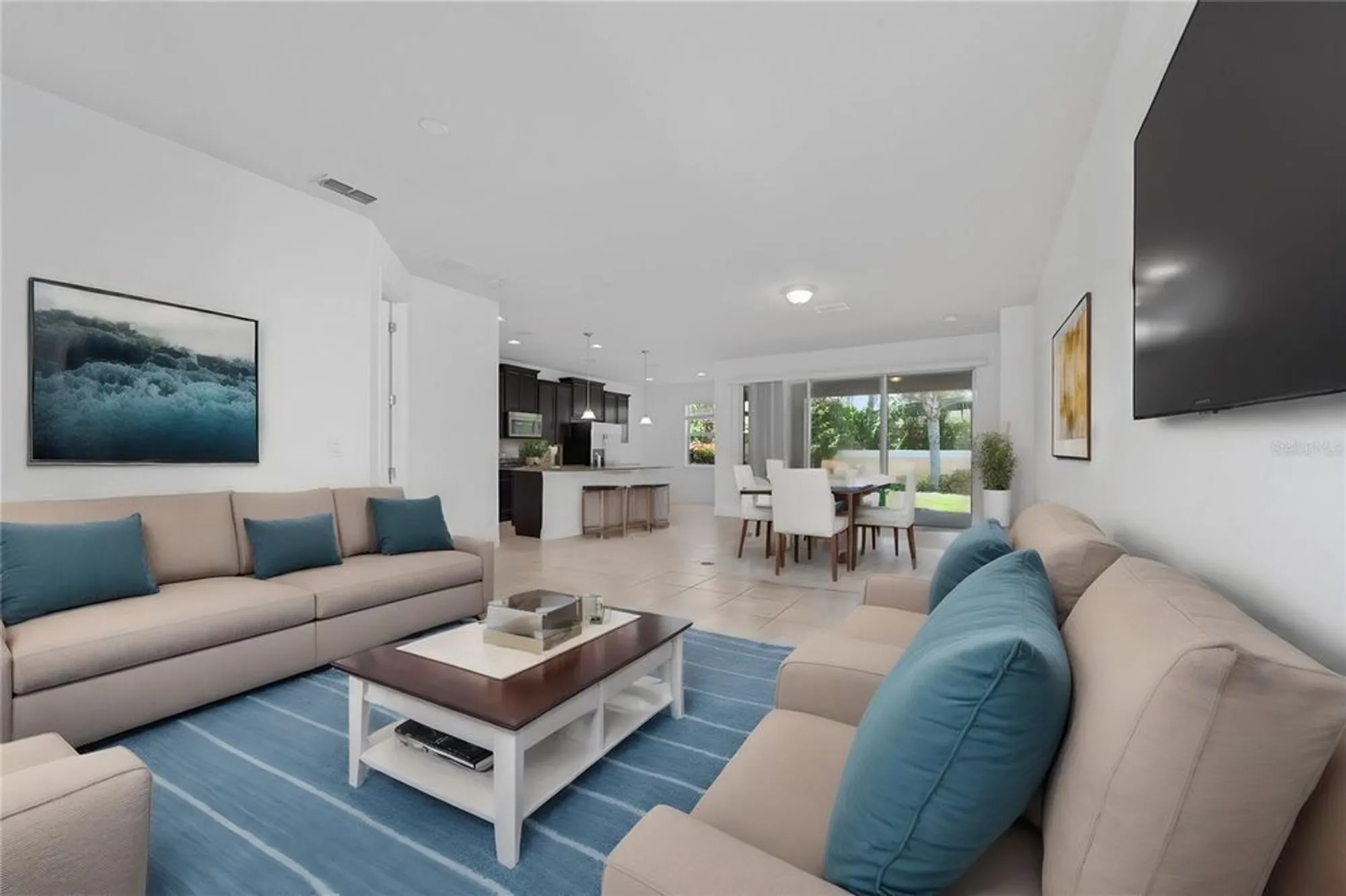 Property Slideshow image 10 of 30 | 11858 barletta dr, Orlando, FL, 32827