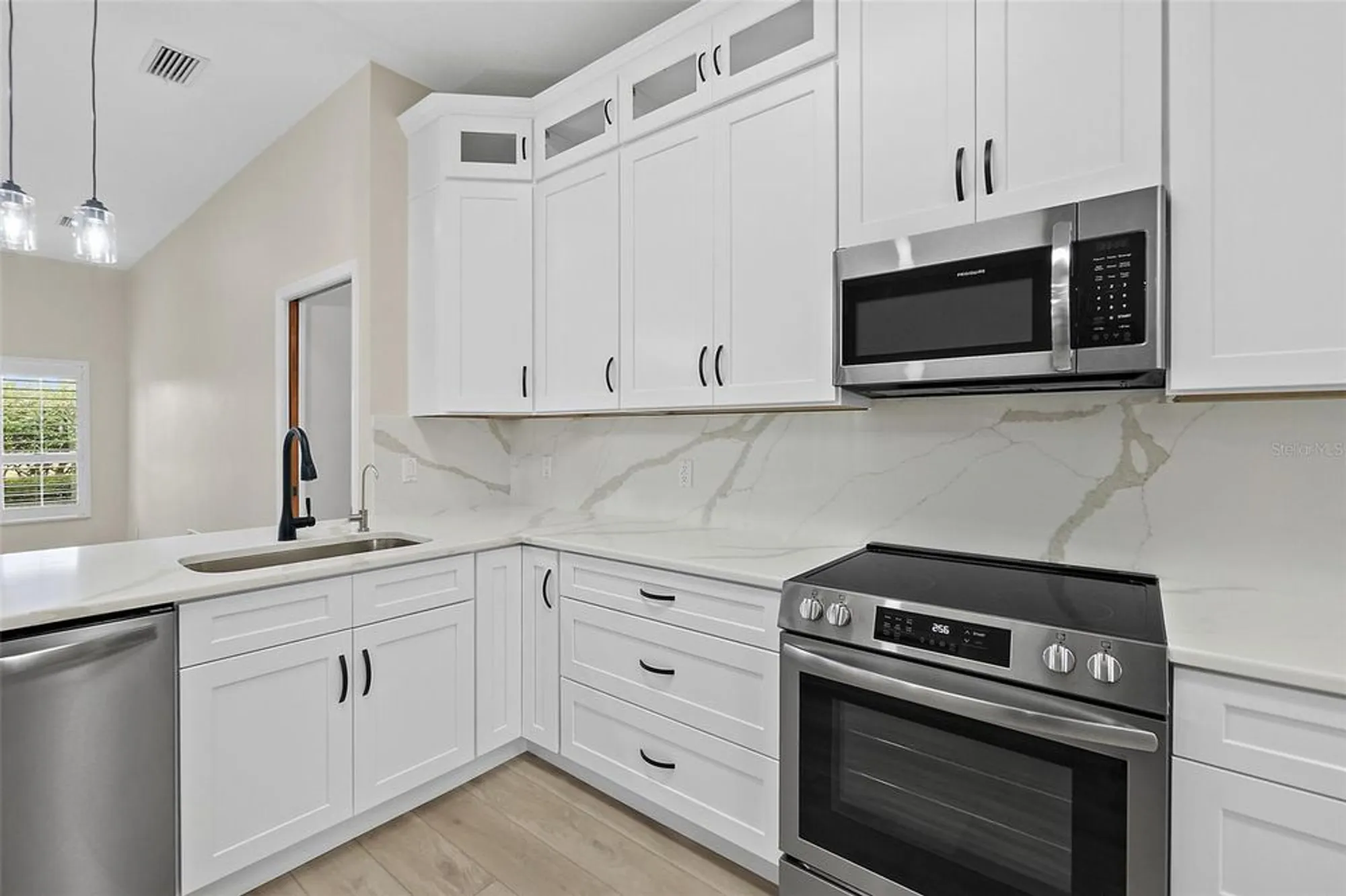 Property Slideshow image 17 of 56 | 38 kingsley cir, Ormond Beach, FL, 32174