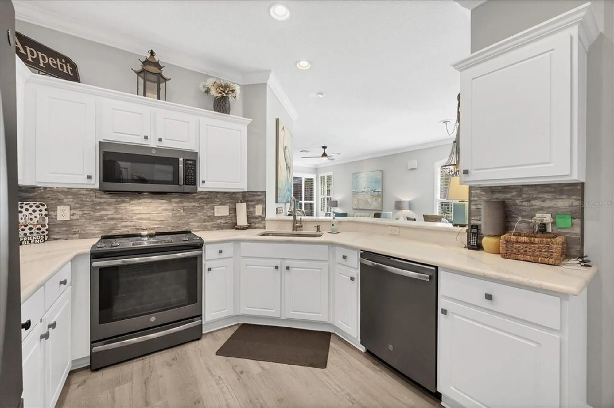 Property Slideshow image 12 of 67 | 4820 whispering oaks dr, North Port, FL, 34287