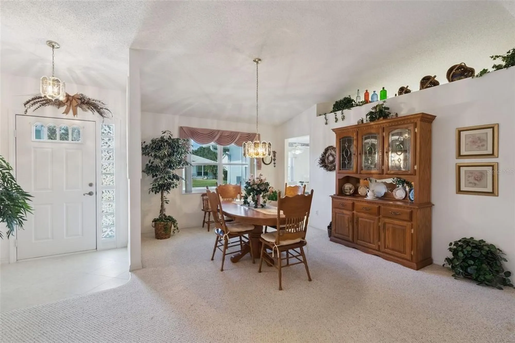 Property Slideshow image 4 of 76 | 6642 borg st, Leesburg, FL, 34748
