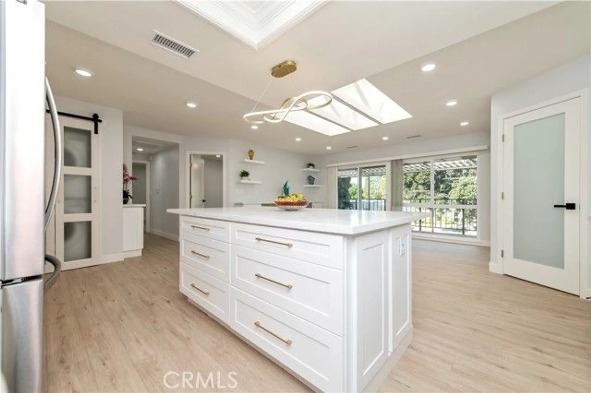 Property Slideshow image 8 of 26 | 2112 via puerta n, Laguna Woods, CA, 92637