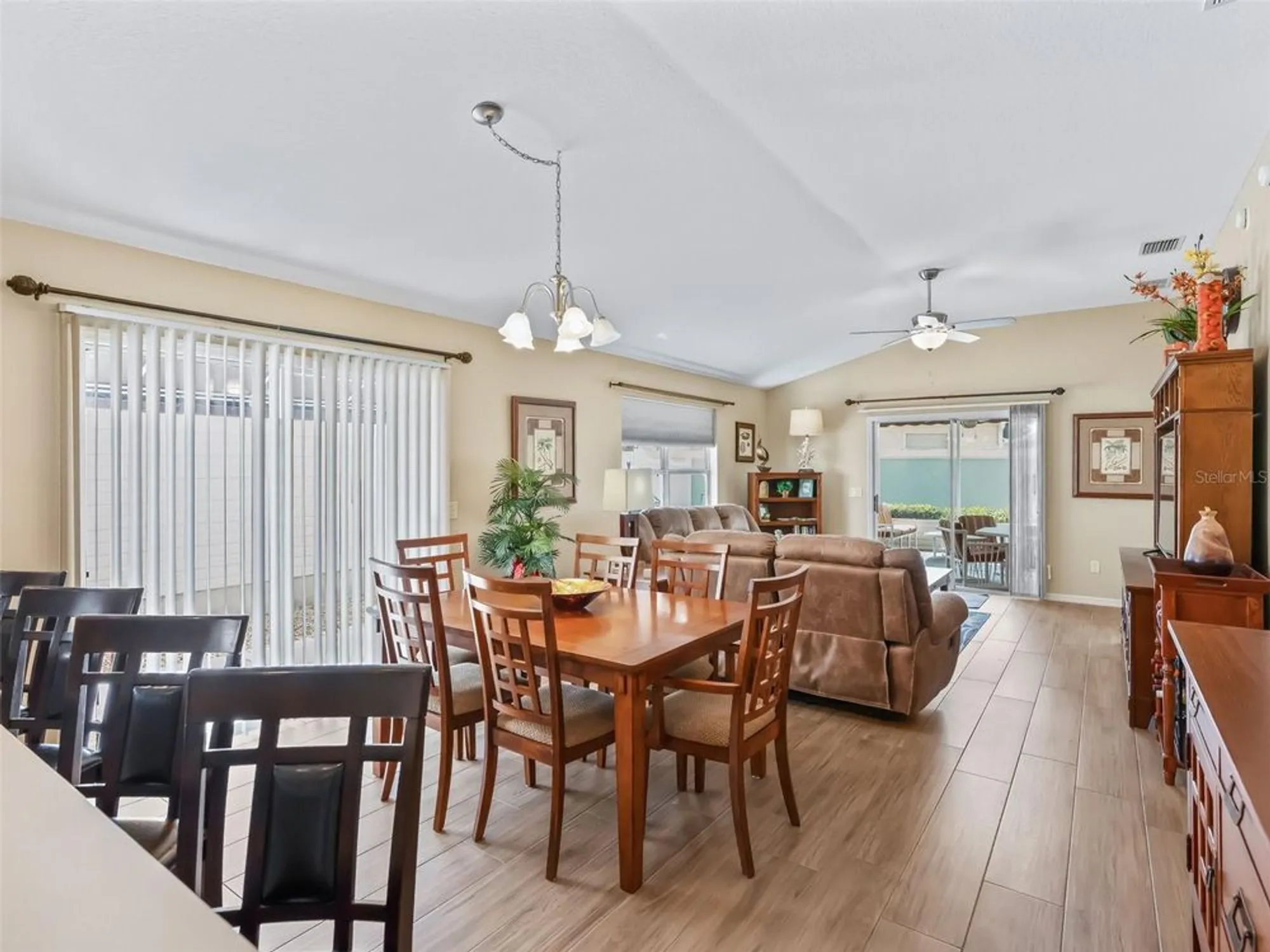 Property Slideshow image 12 of 40 | 978 smyrna st, The Villages, FL, 32162
