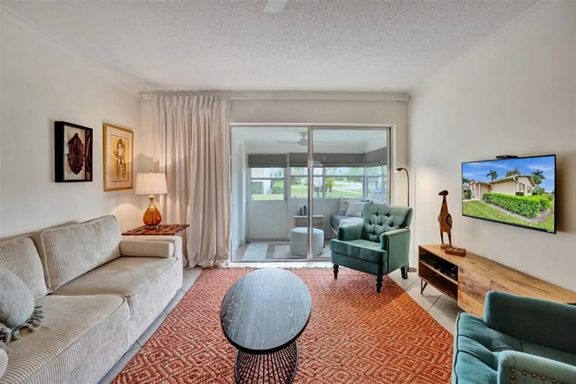 Property Slideshow image 15 of 58 | 2592 dudley dr a, West Palm Beach, FL, 33415